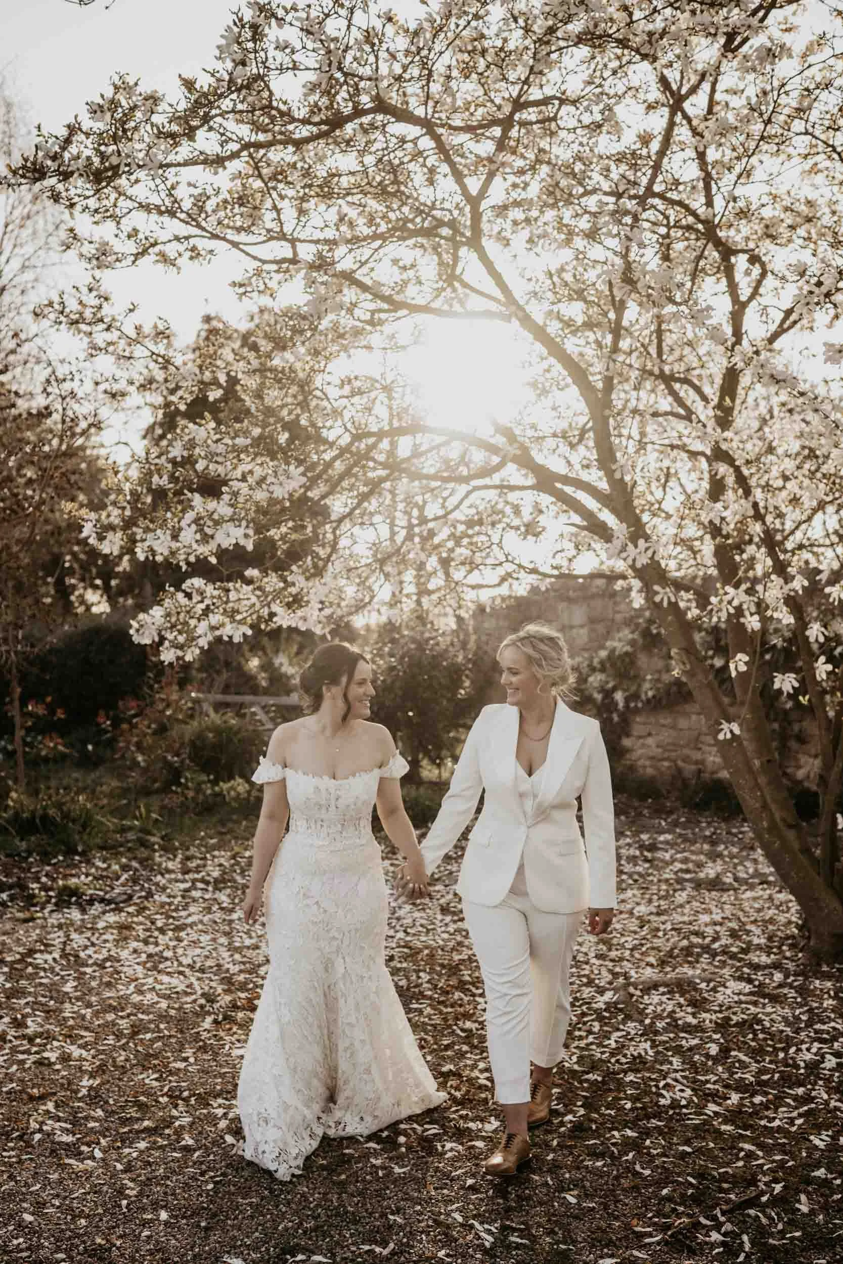 HODSOCK PRIORY - ANNA & EMILY (25).jpg