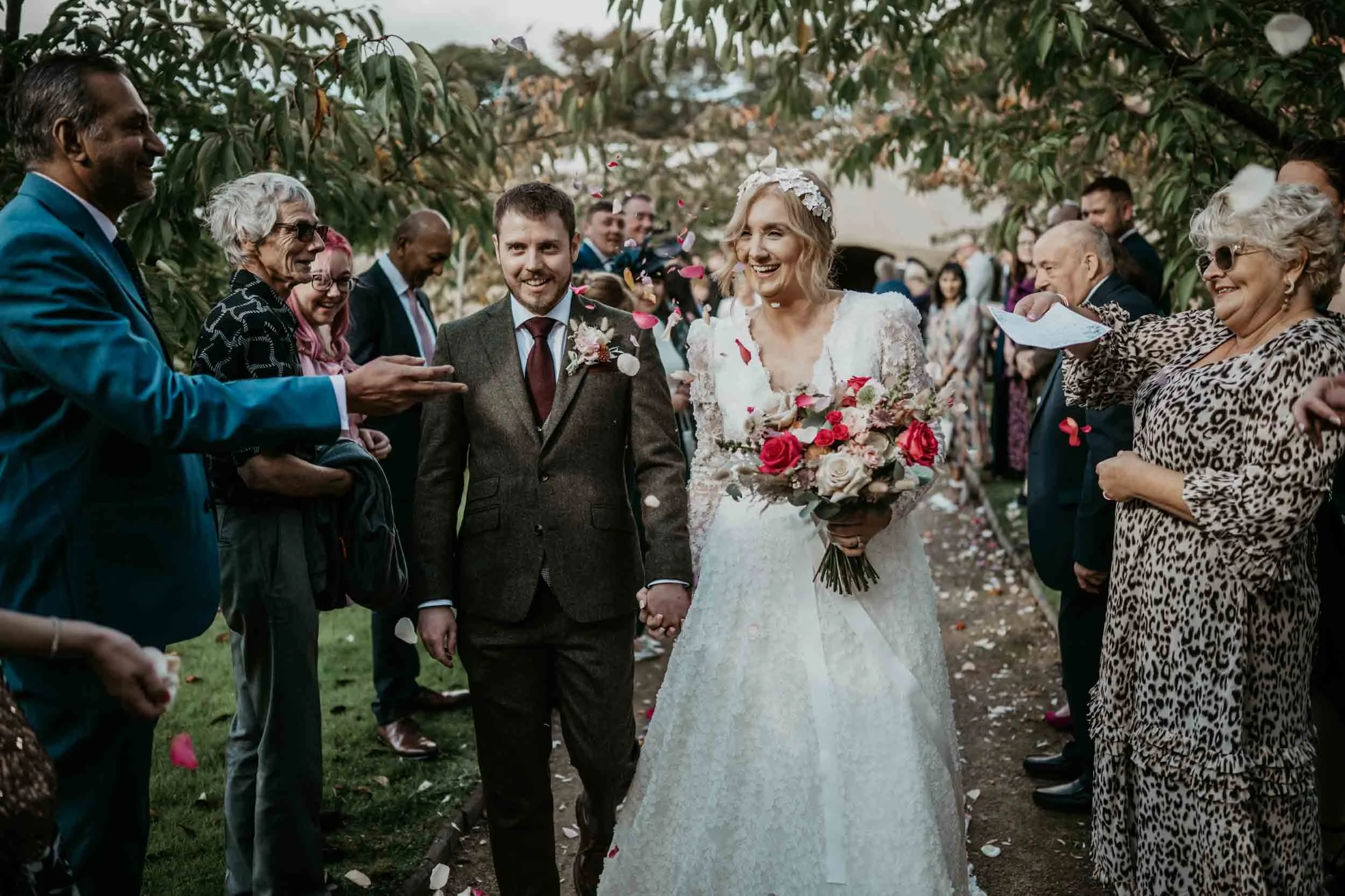 Thorpe Garden Wedding Photography (32).jpg