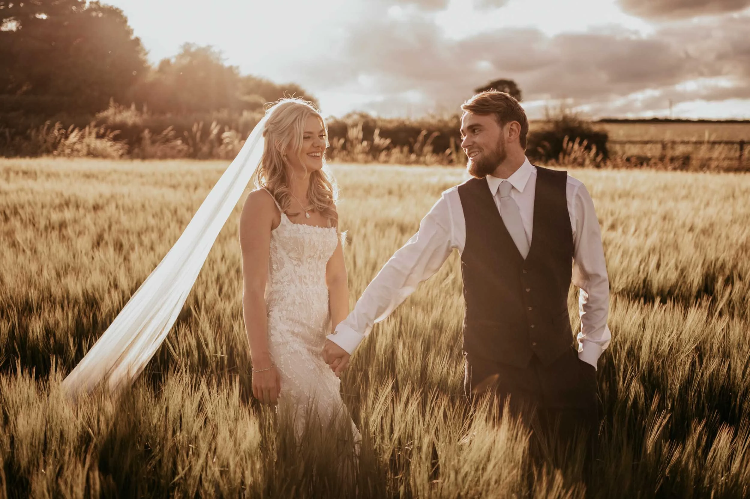 SWANCAR FARM - BECKY & FRAZER (20).jpg