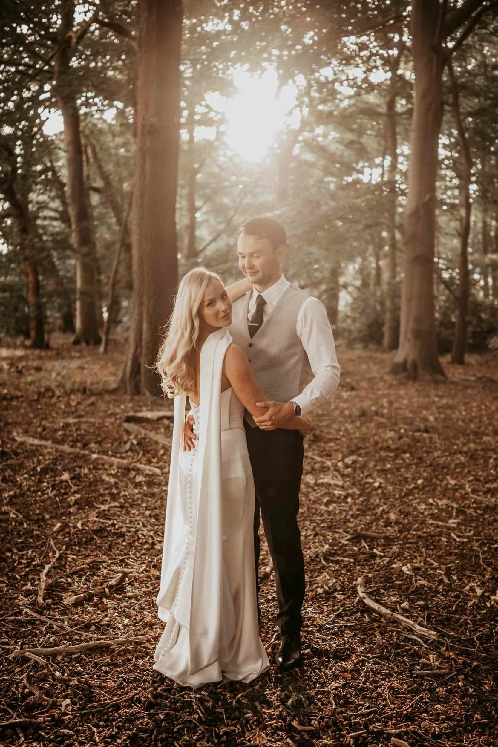 Hannah & Eamonn (669).jpg