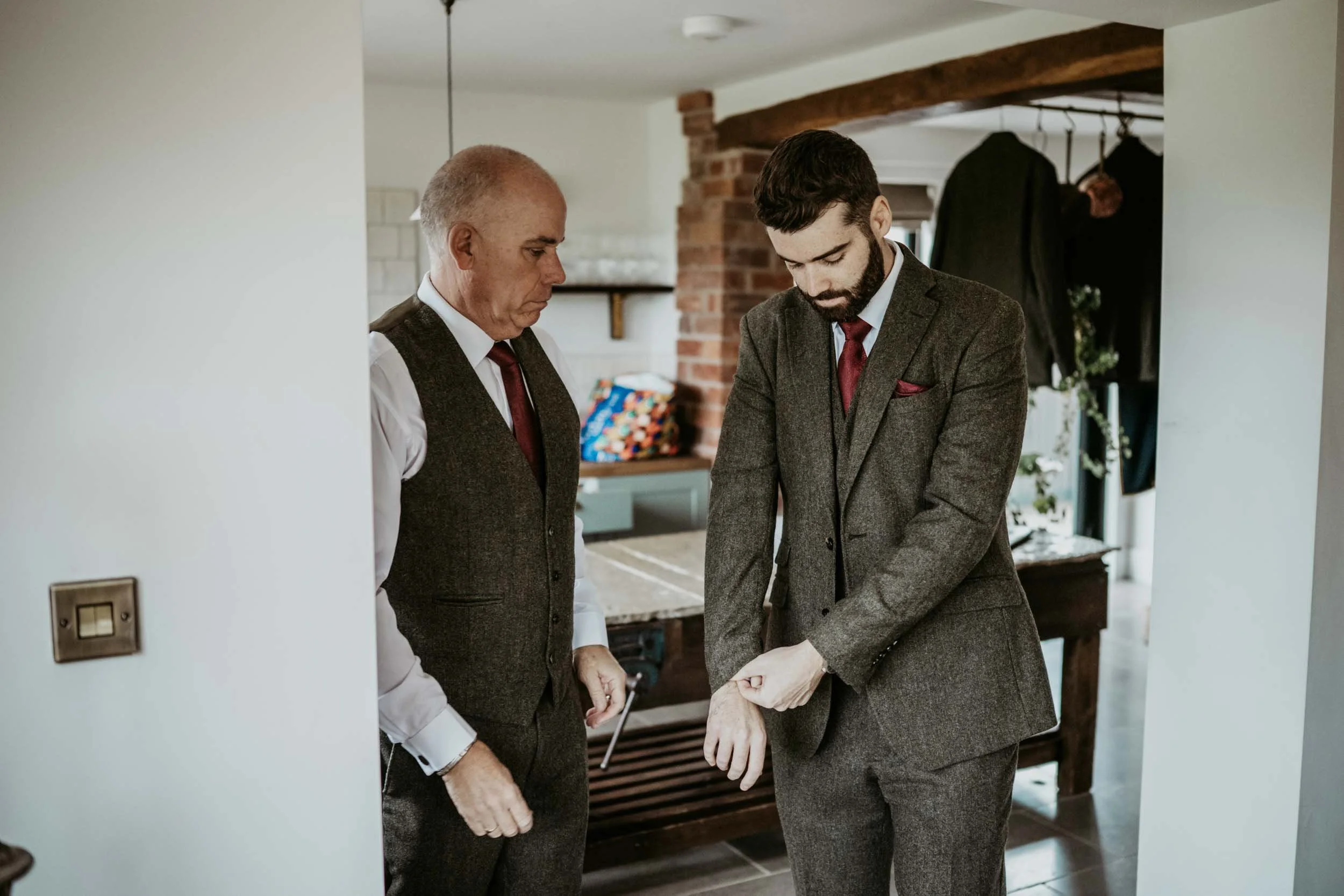 WILLOW MARSH FARM - HANNAH & LIAM (14).jpg