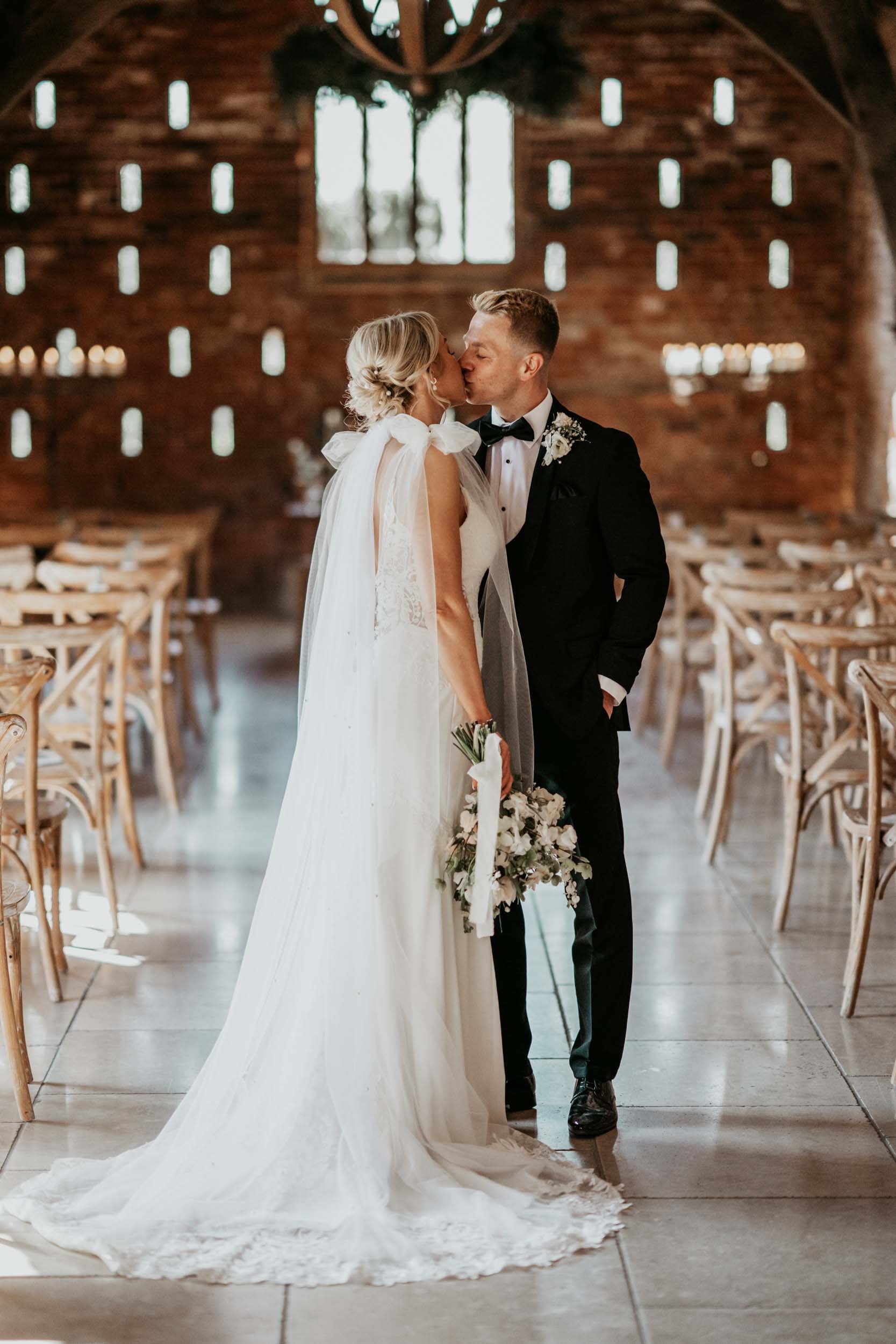 GRANGEFIELDS - HANNAH & MATT (20).jpg