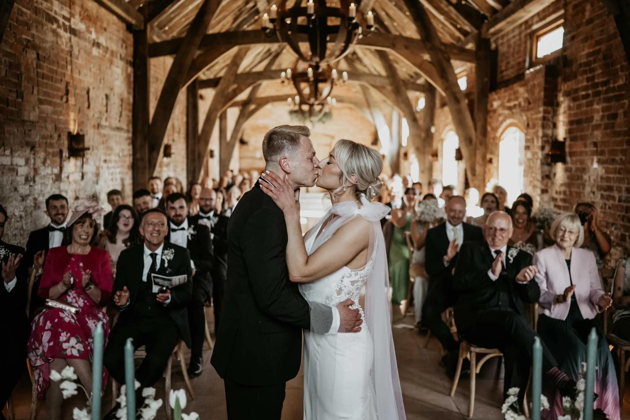 GRANGEFIELDS - HANNAH & MATT (10).jpg