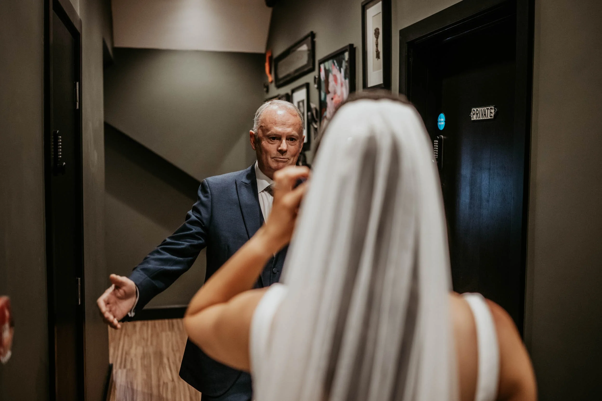 Whistle Barns Wedding photography (17).jpg