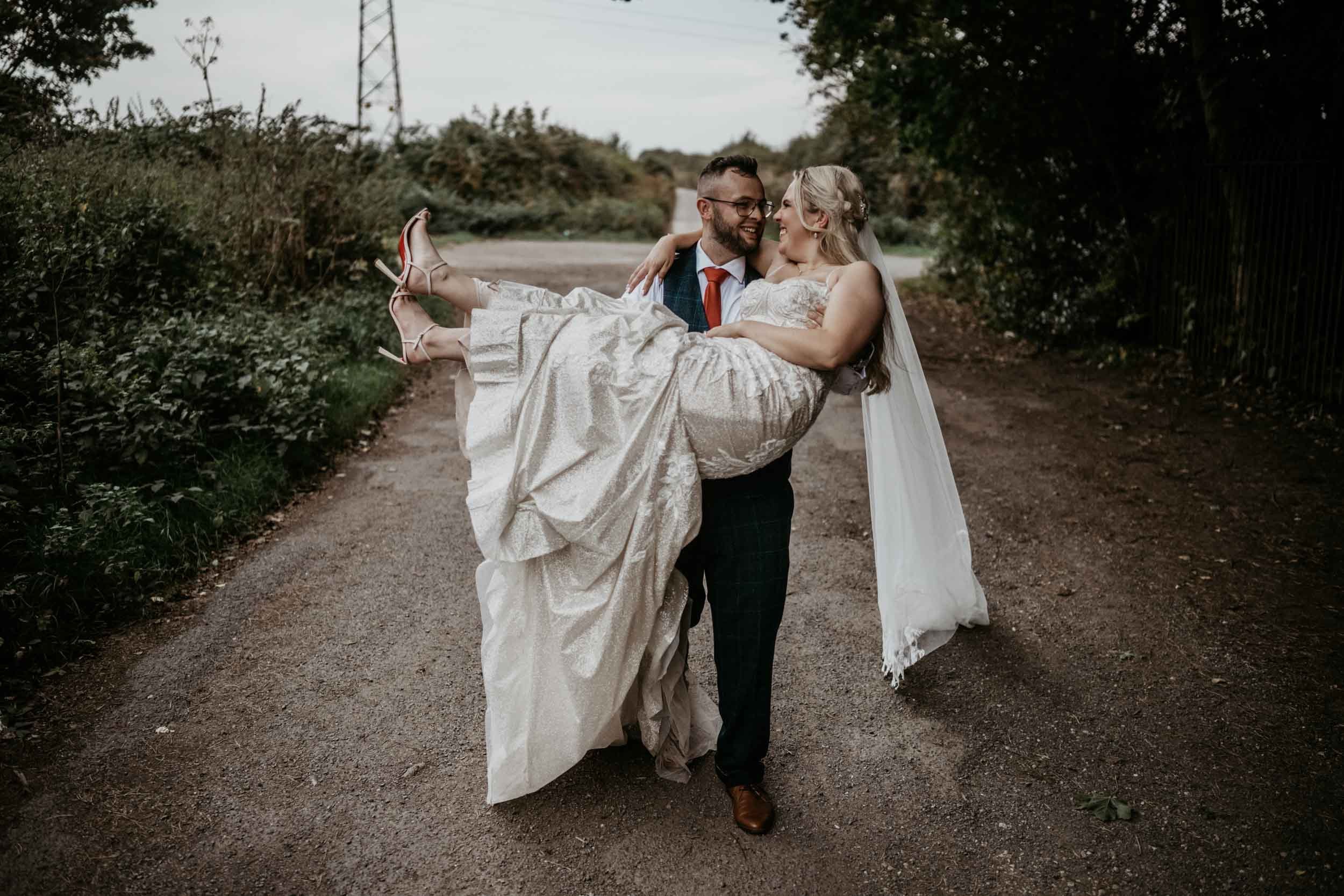 Rebekah & Nathan (698).jpg