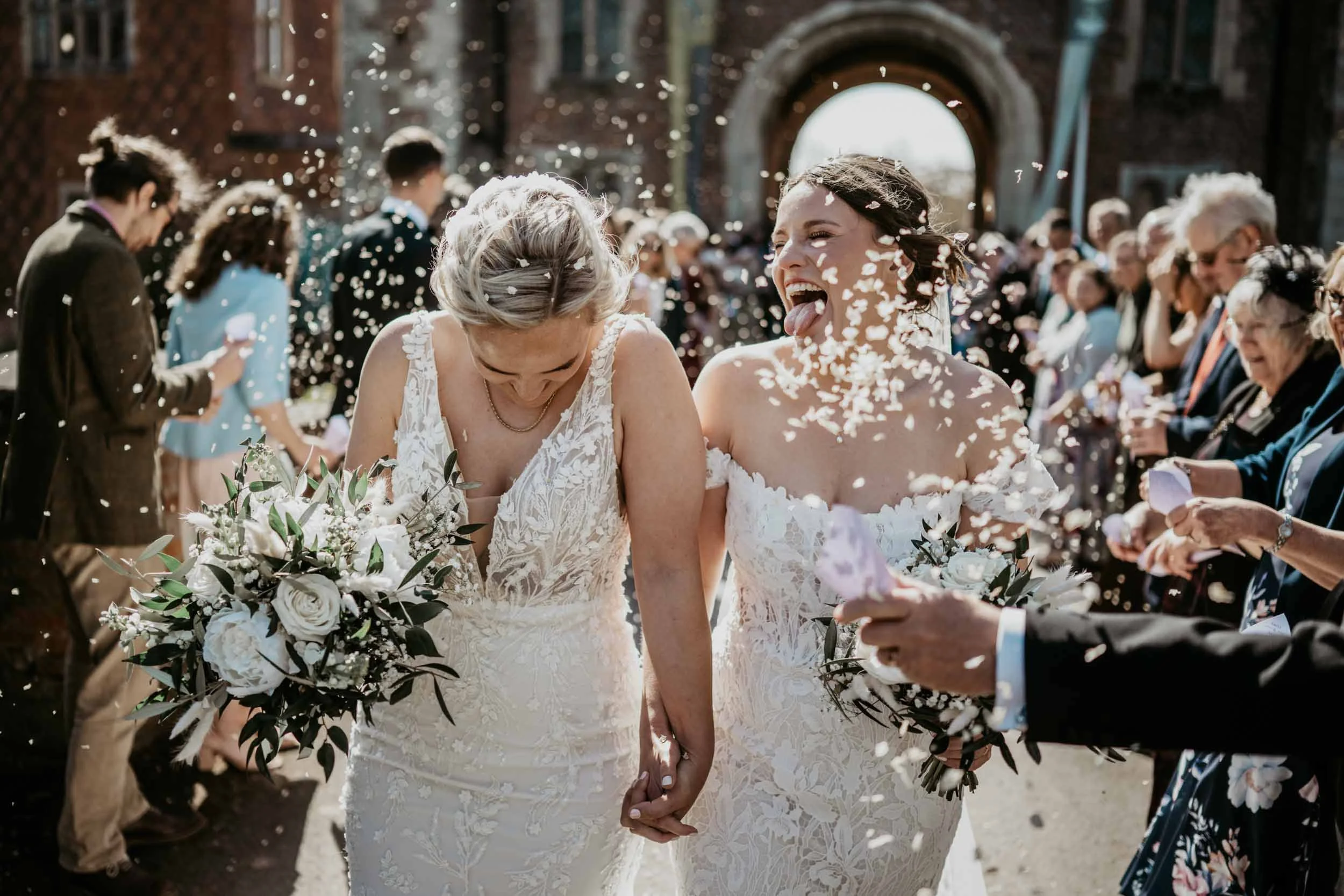 HODSOCK PRIORY - ANNA & EMILY (17).jpg