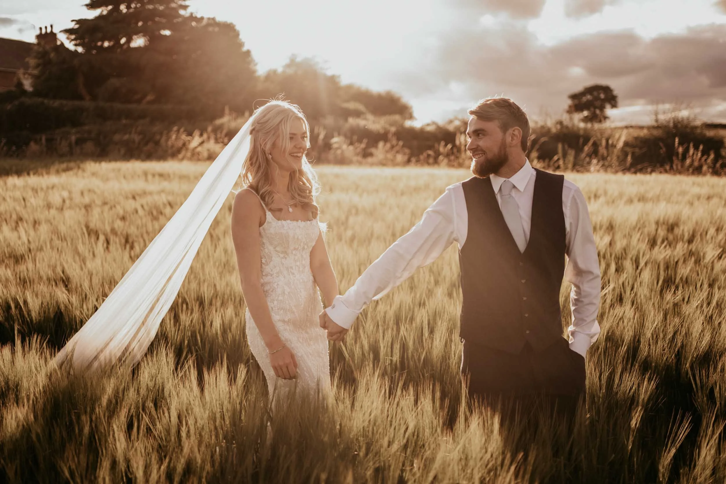 SWANCAR FARM - BECKY & FRAZER (19).jpg