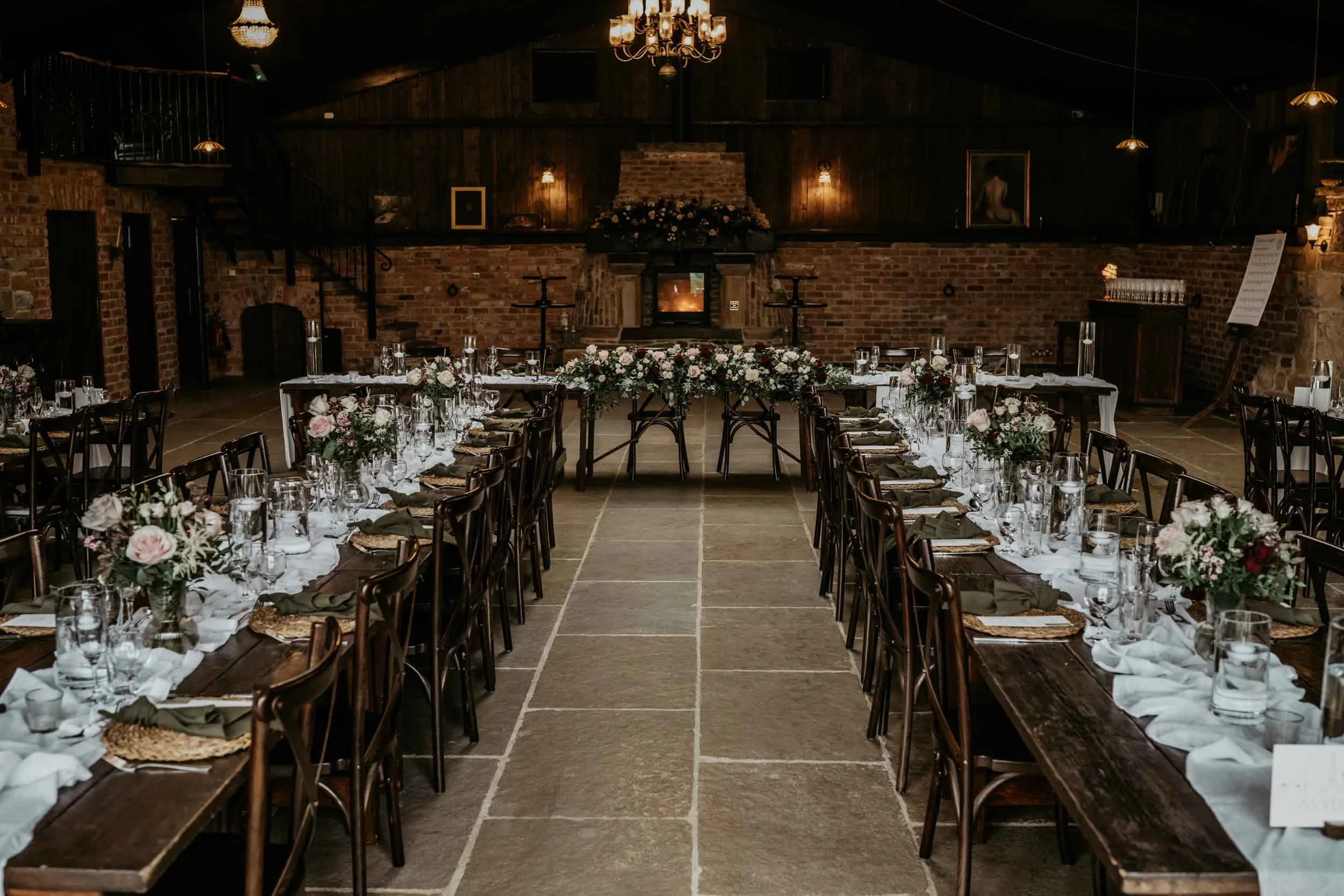 WILLOW MARSH FARM - HANNAH & LIAM (9).jpg