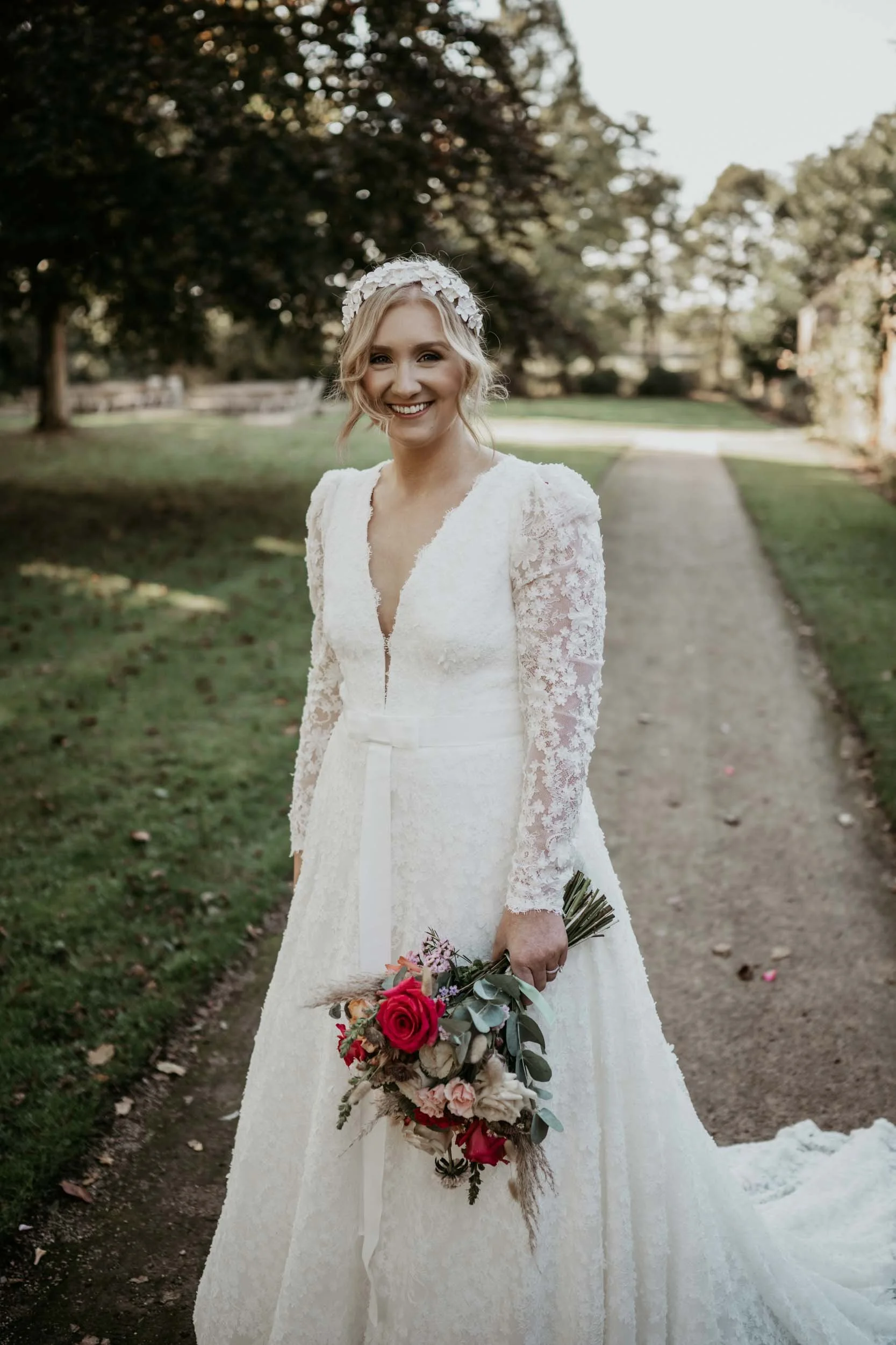 Thorpe Garden Wedding Photography (40).jpg