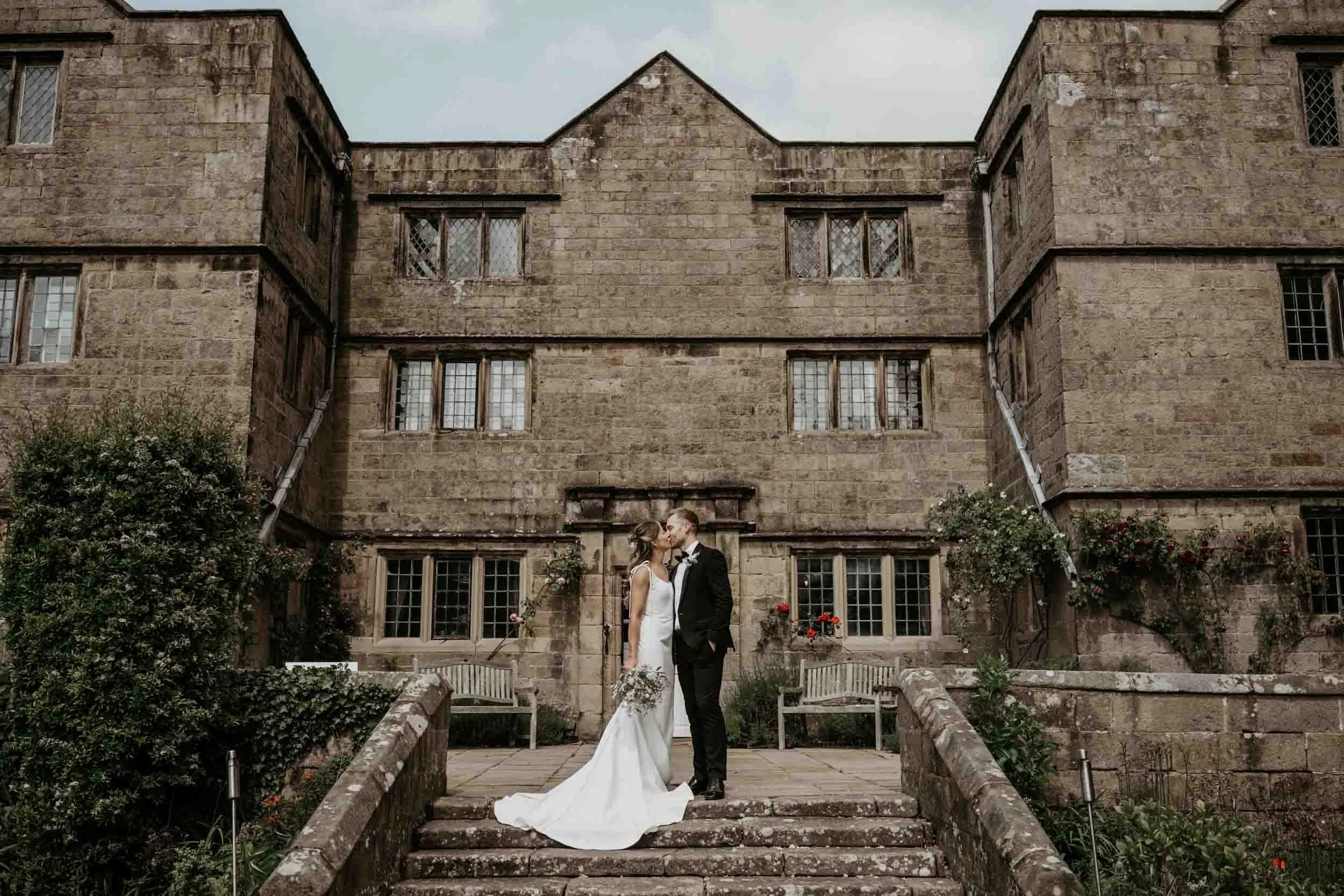 EYAM HALL BEC & JONO (16).jpg
