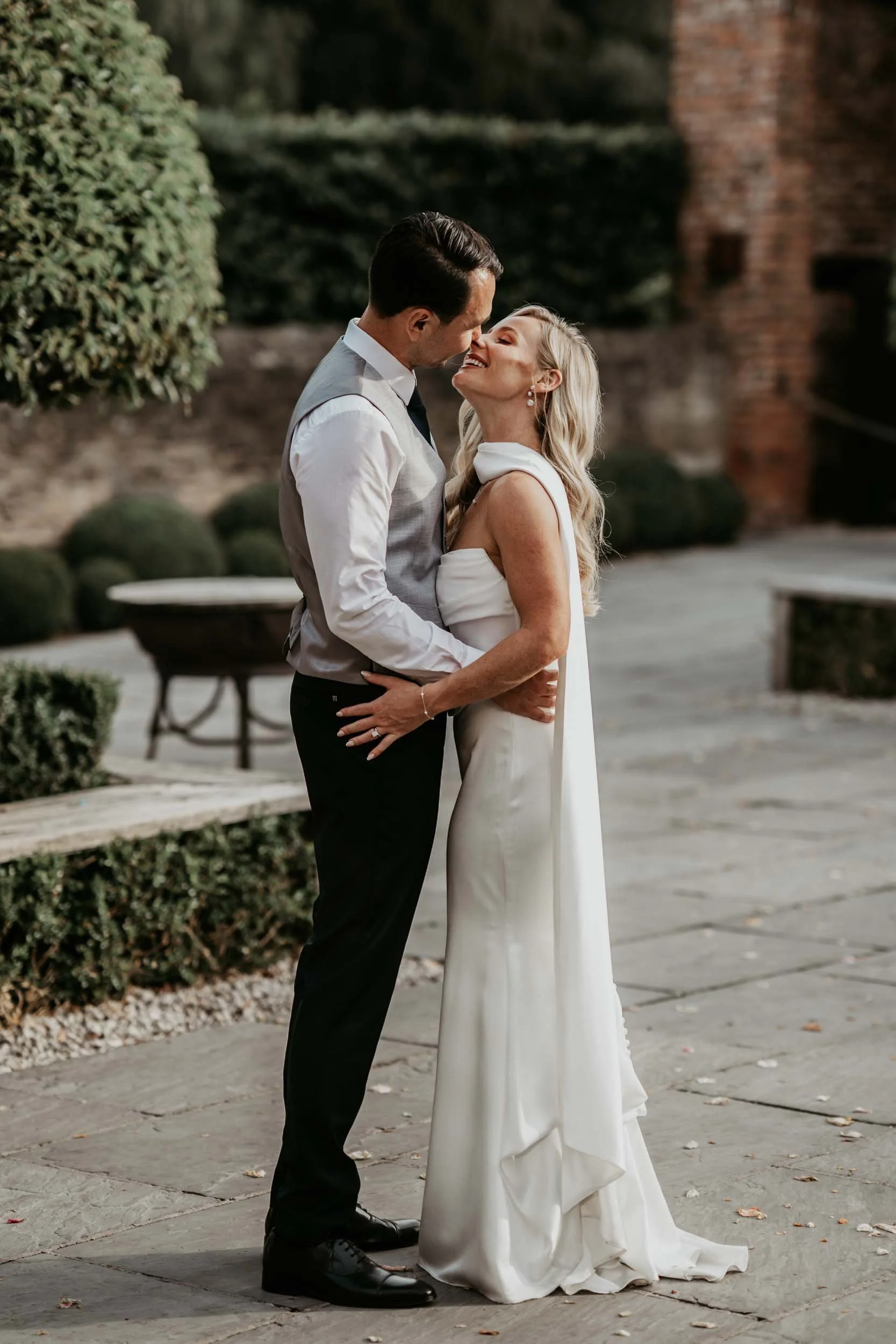 Hannah & Eamonn (606).jpg