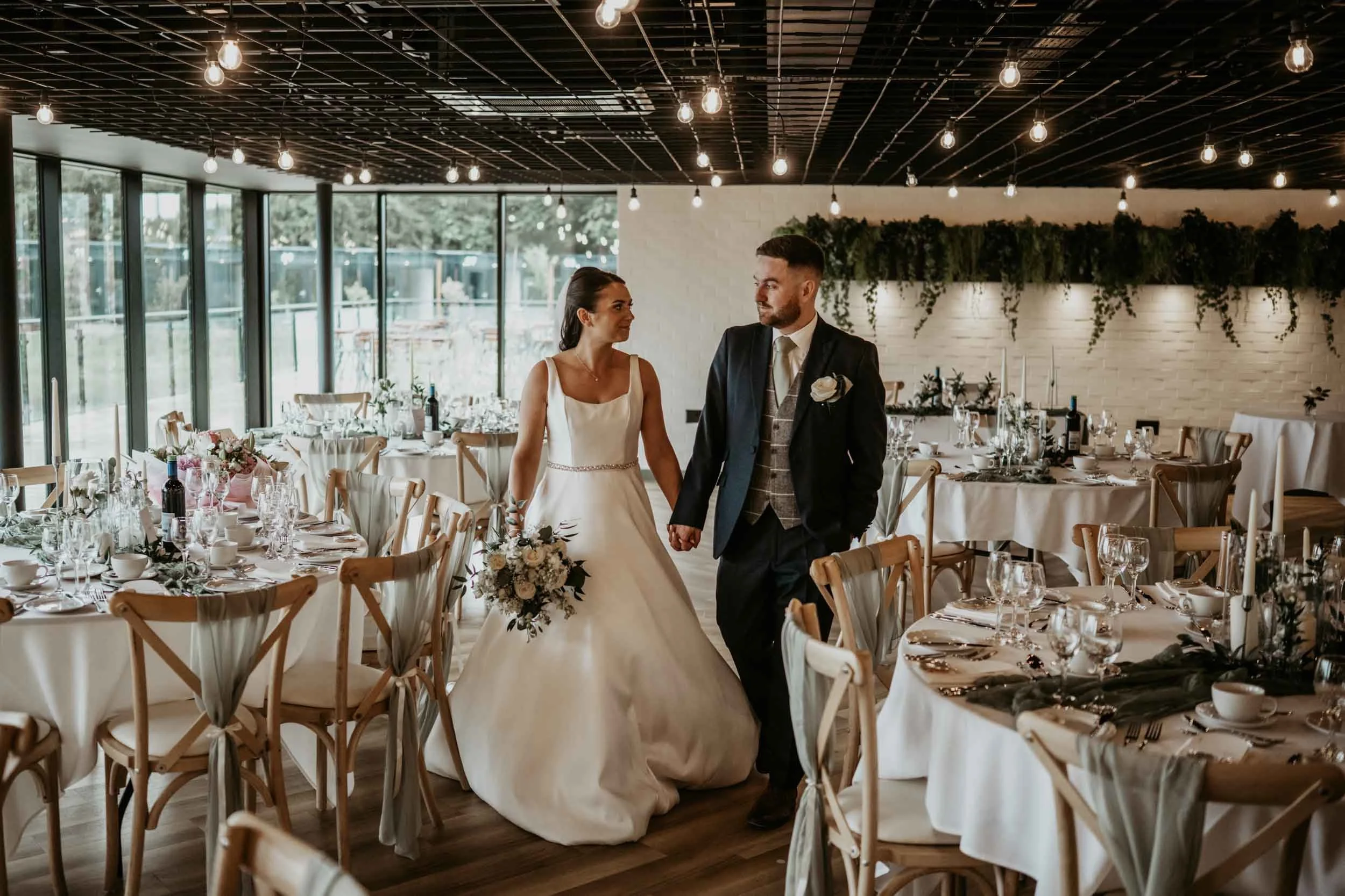 Whistle Barns Wedding photography (58).jpg