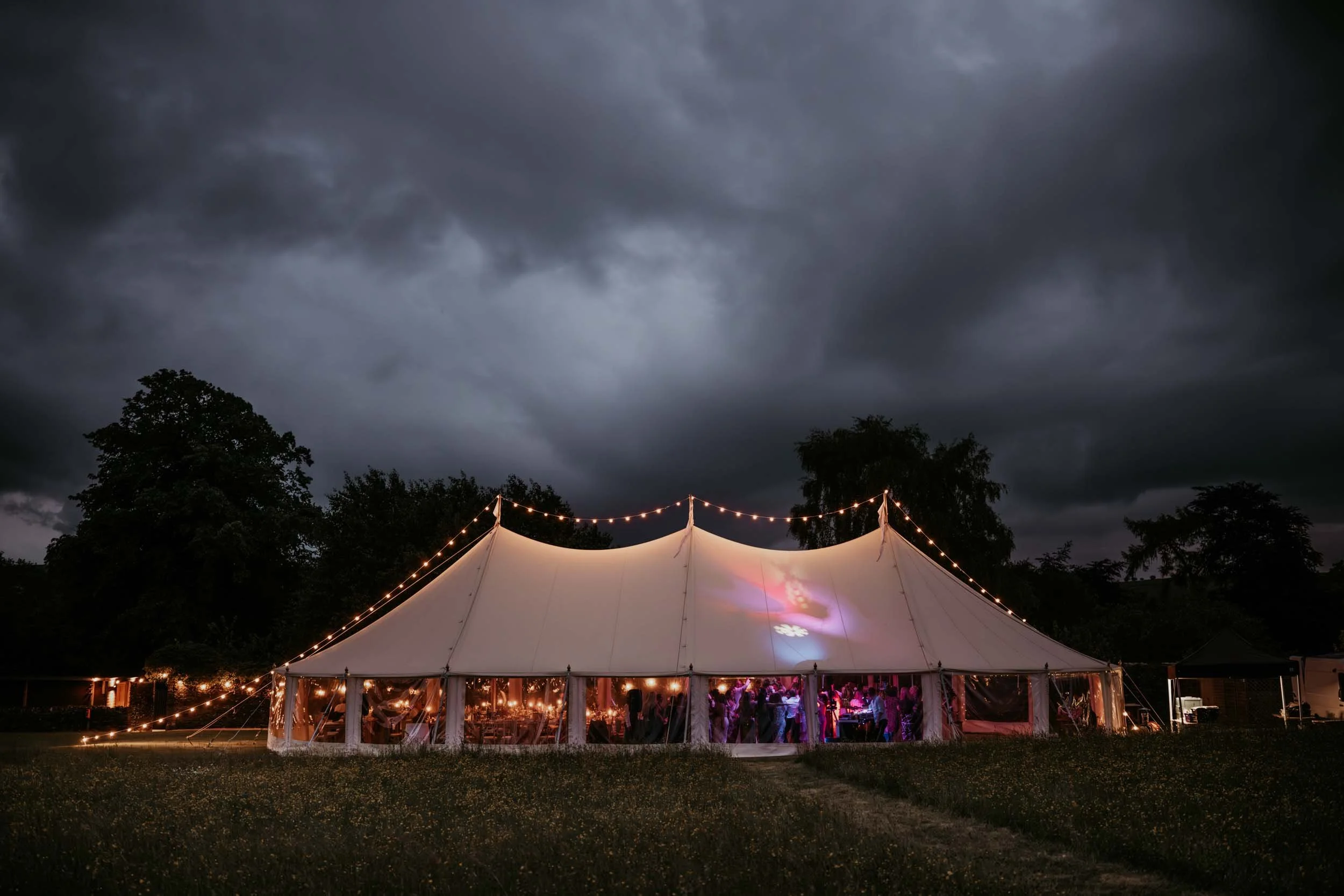 EYAM HALL BEC & JONO (31).jpg