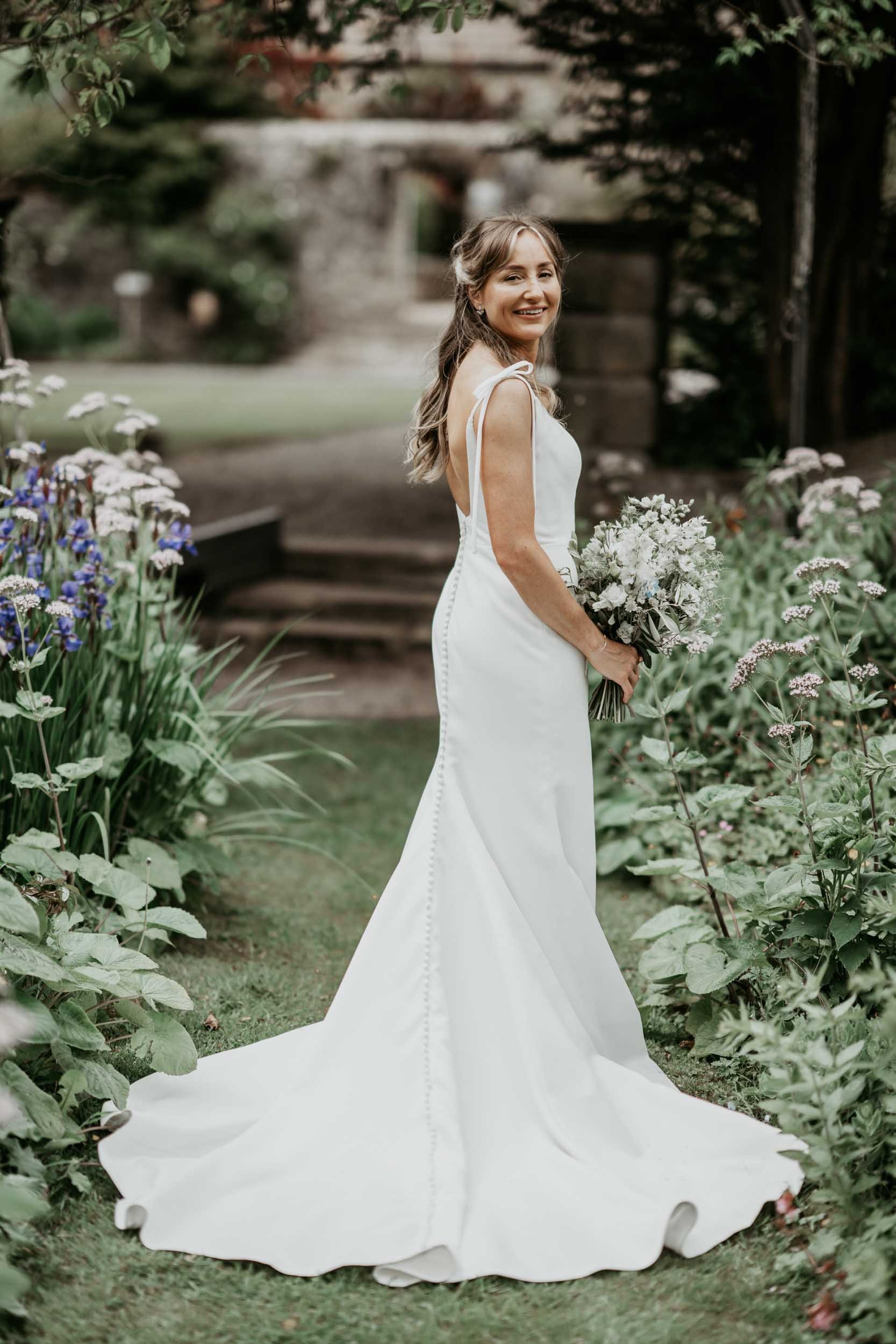 EYAM HALL BEC & JONO (14).jpg