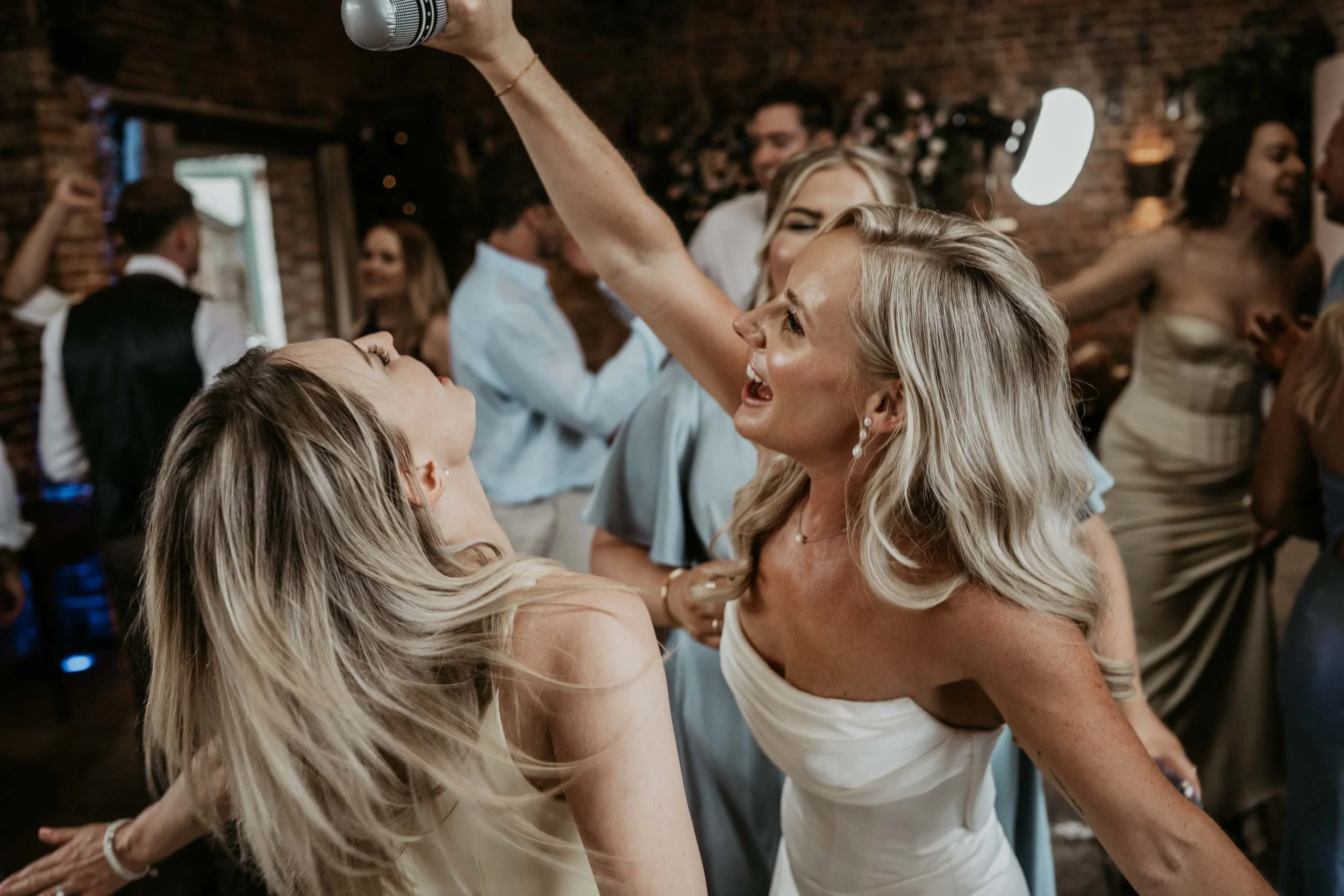 Hannah & Eamonn (749).jpg