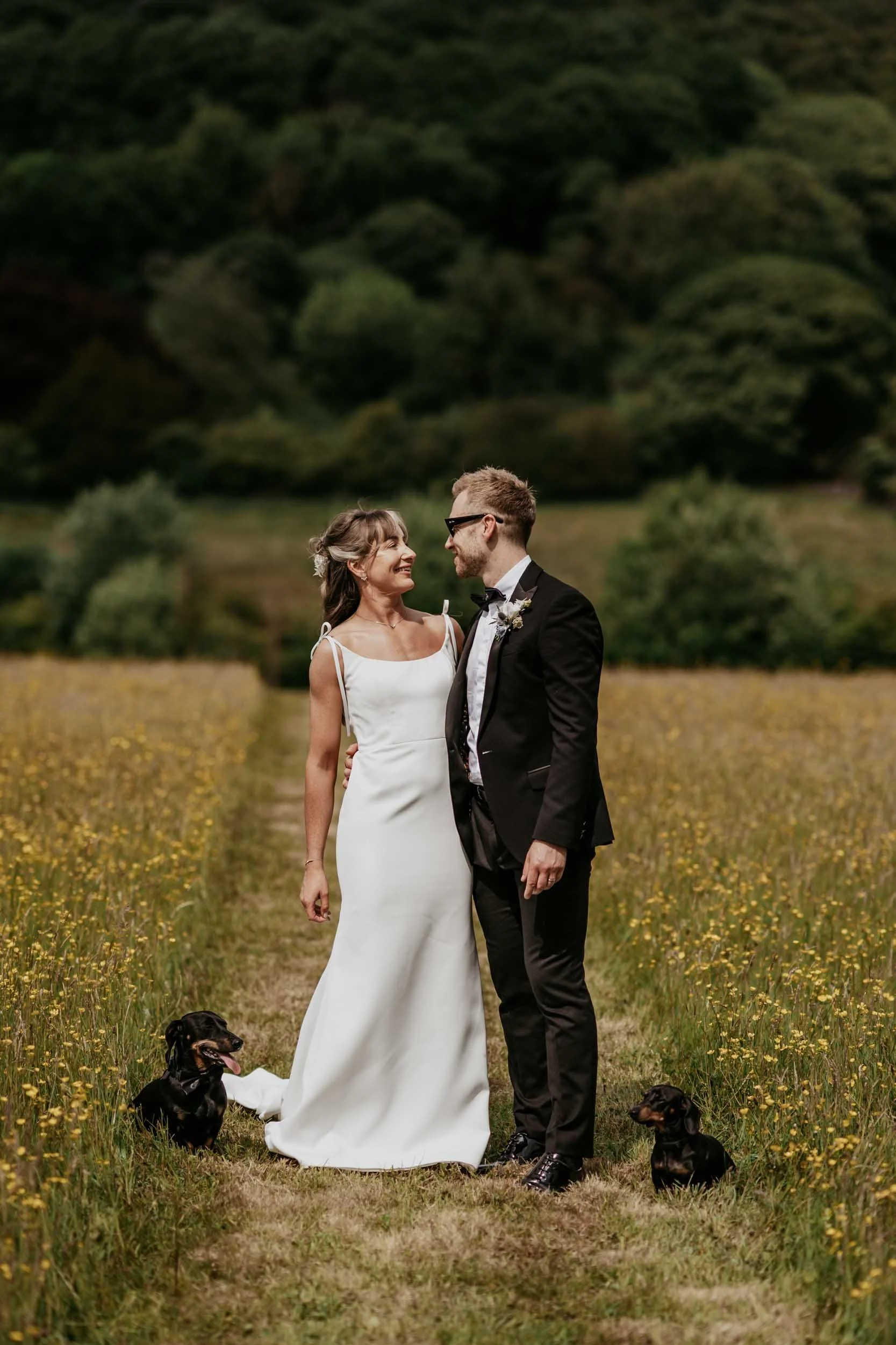 EYAM HALL BEC & JONO (21).jpg