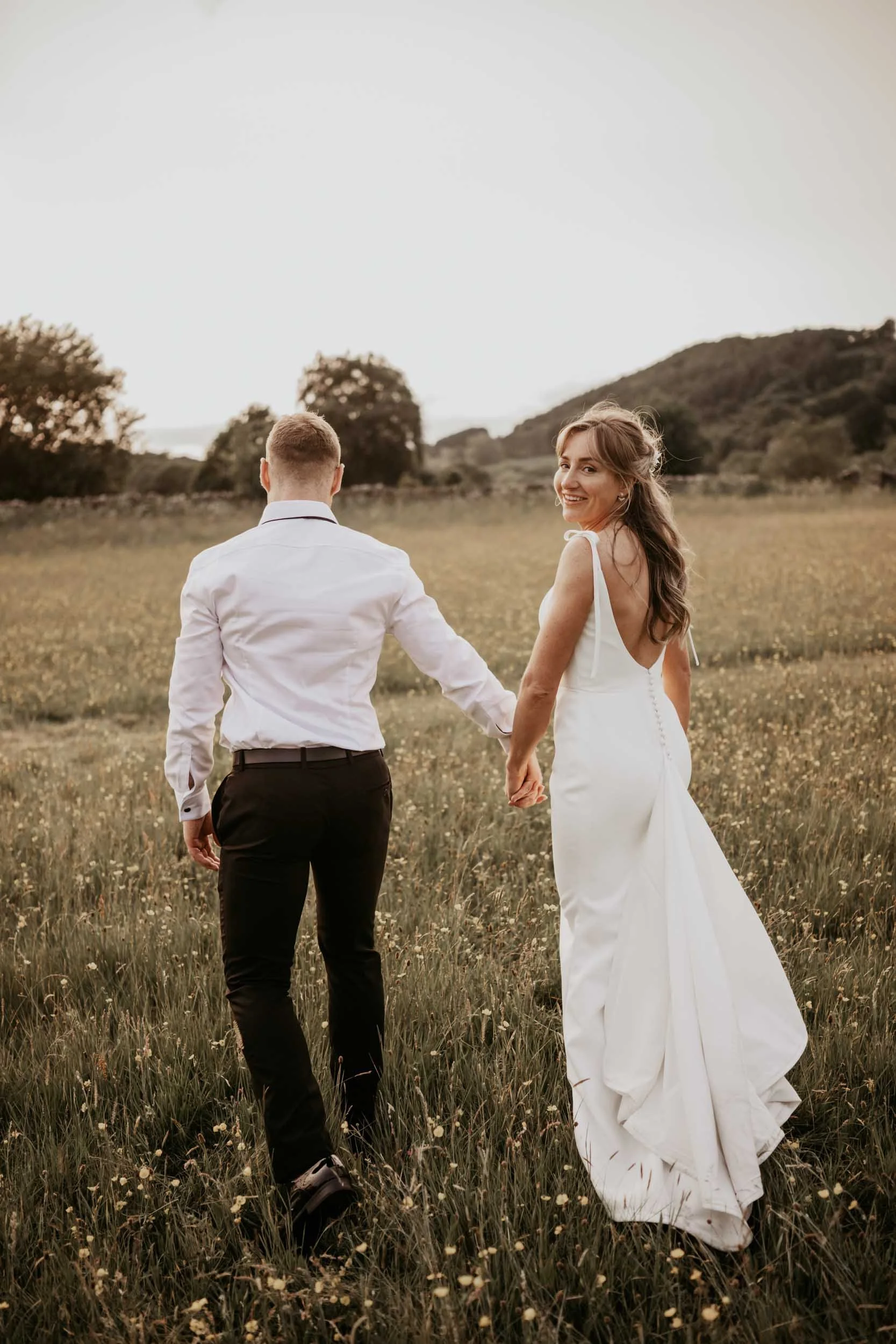 EYAM HALL BEC & JONO (30).jpg