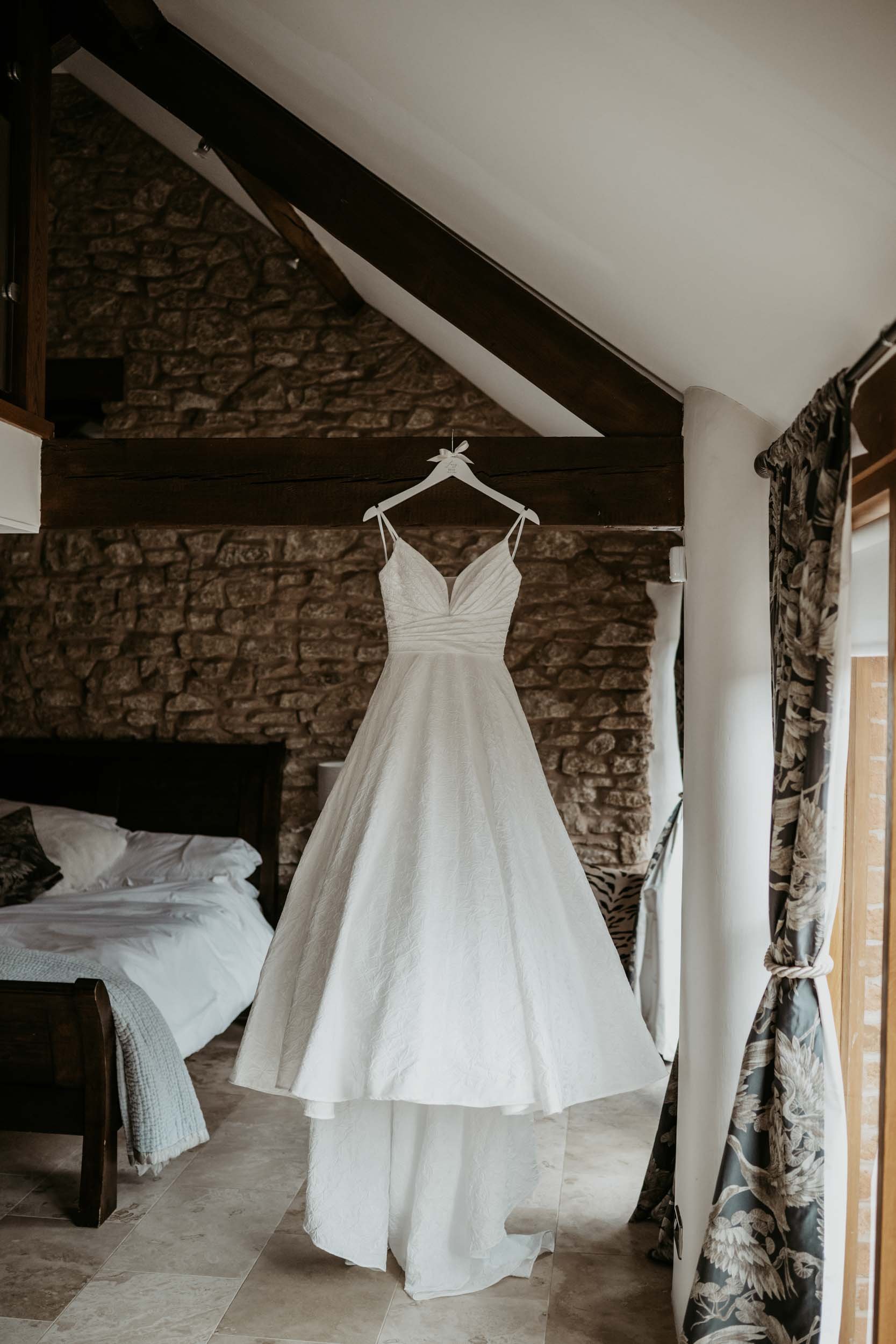 SWANCAR FARM - LUCY & JAMES (1).jpg