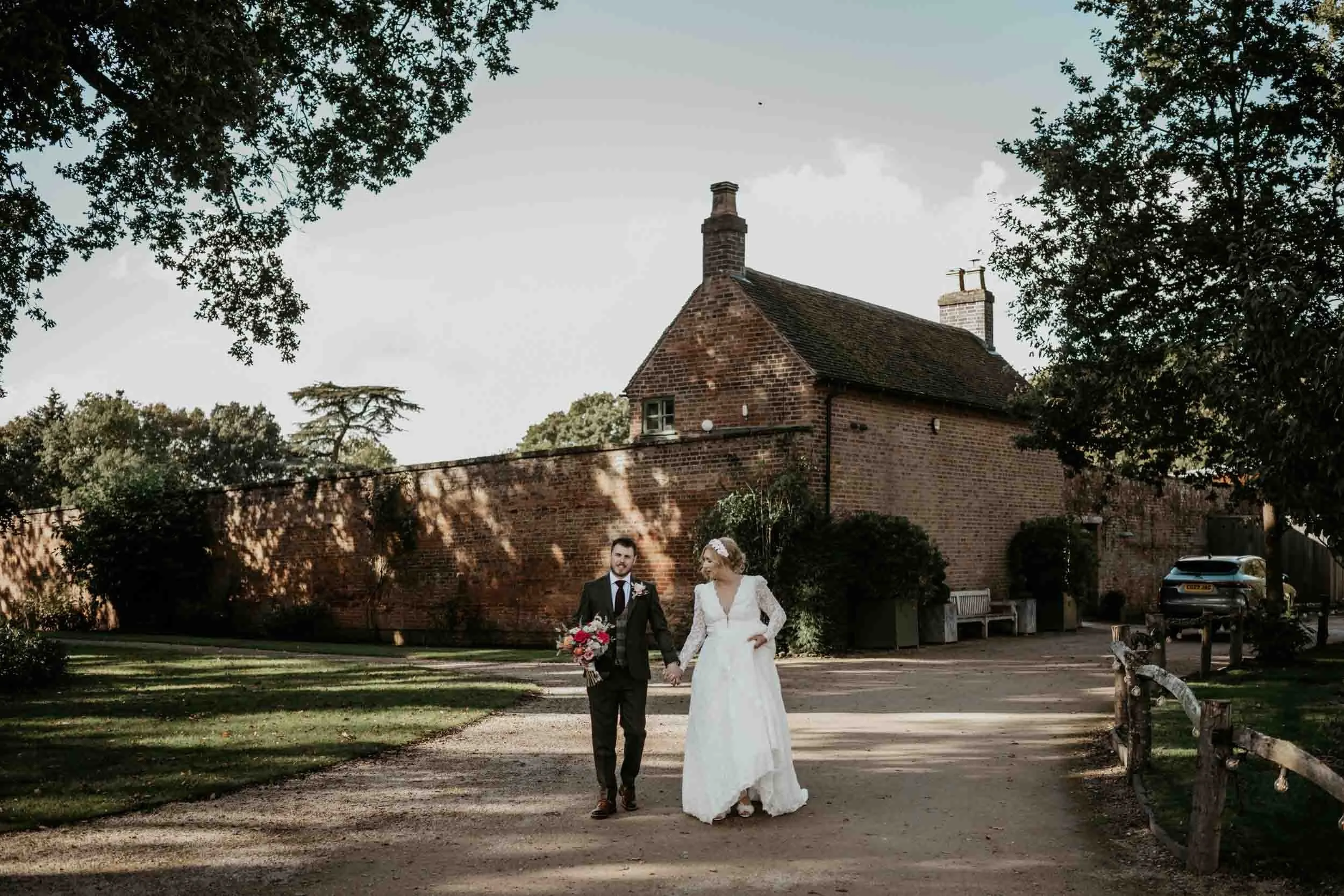 Thorpe Garden Wedding Photography (41).jpg