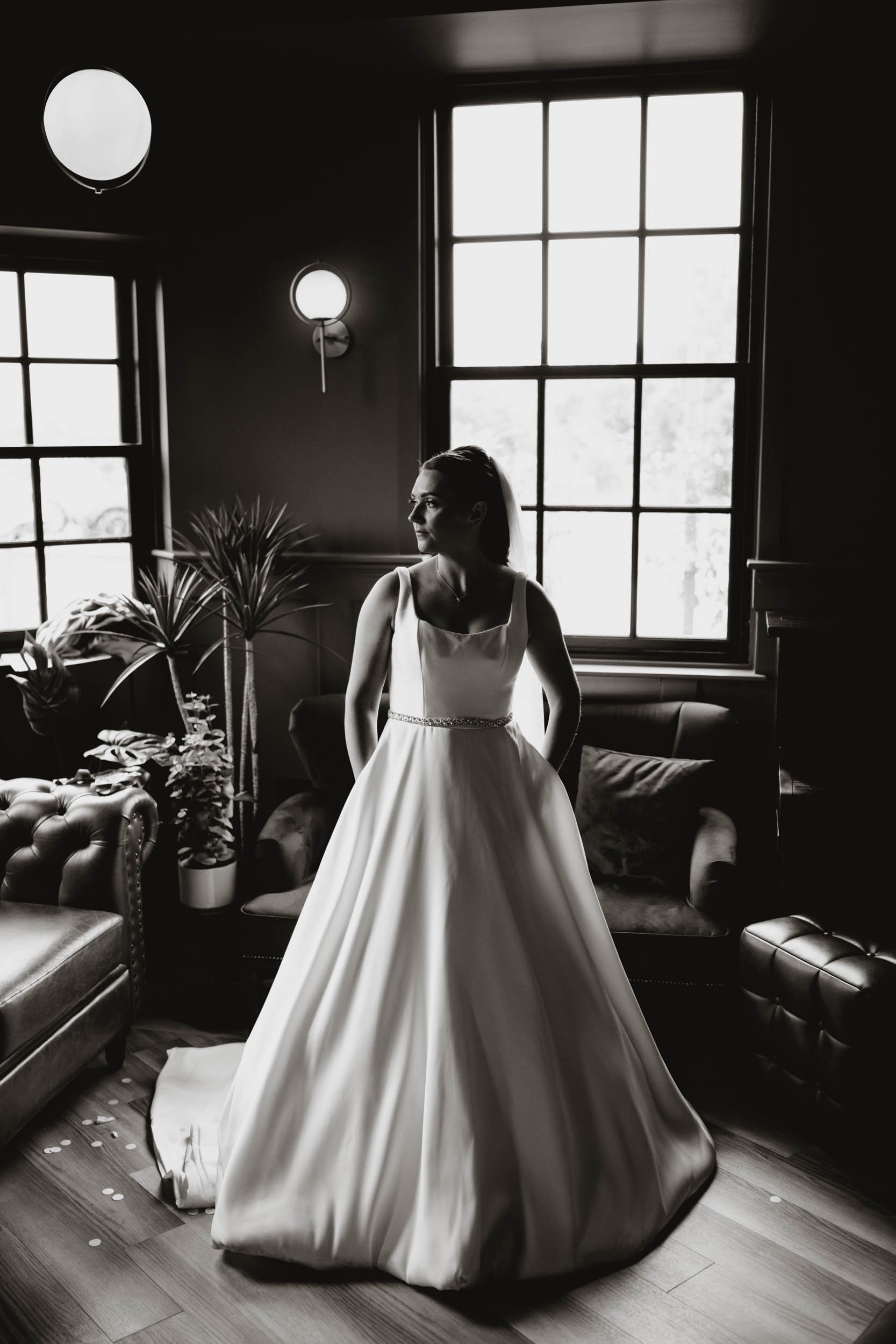 Whistle Barns Wedding photography (52).jpg