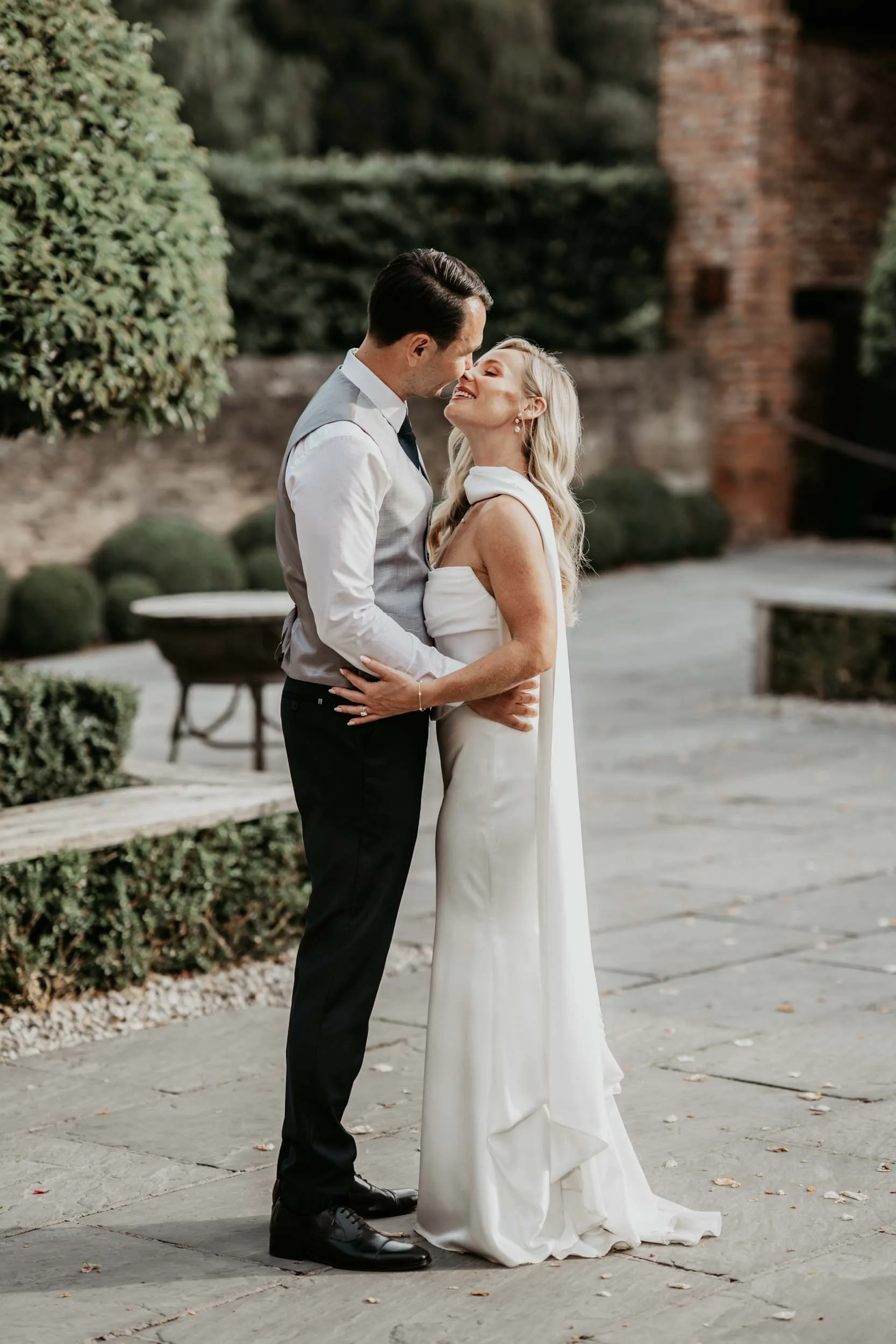 Hannah & Eamonn (602).jpg