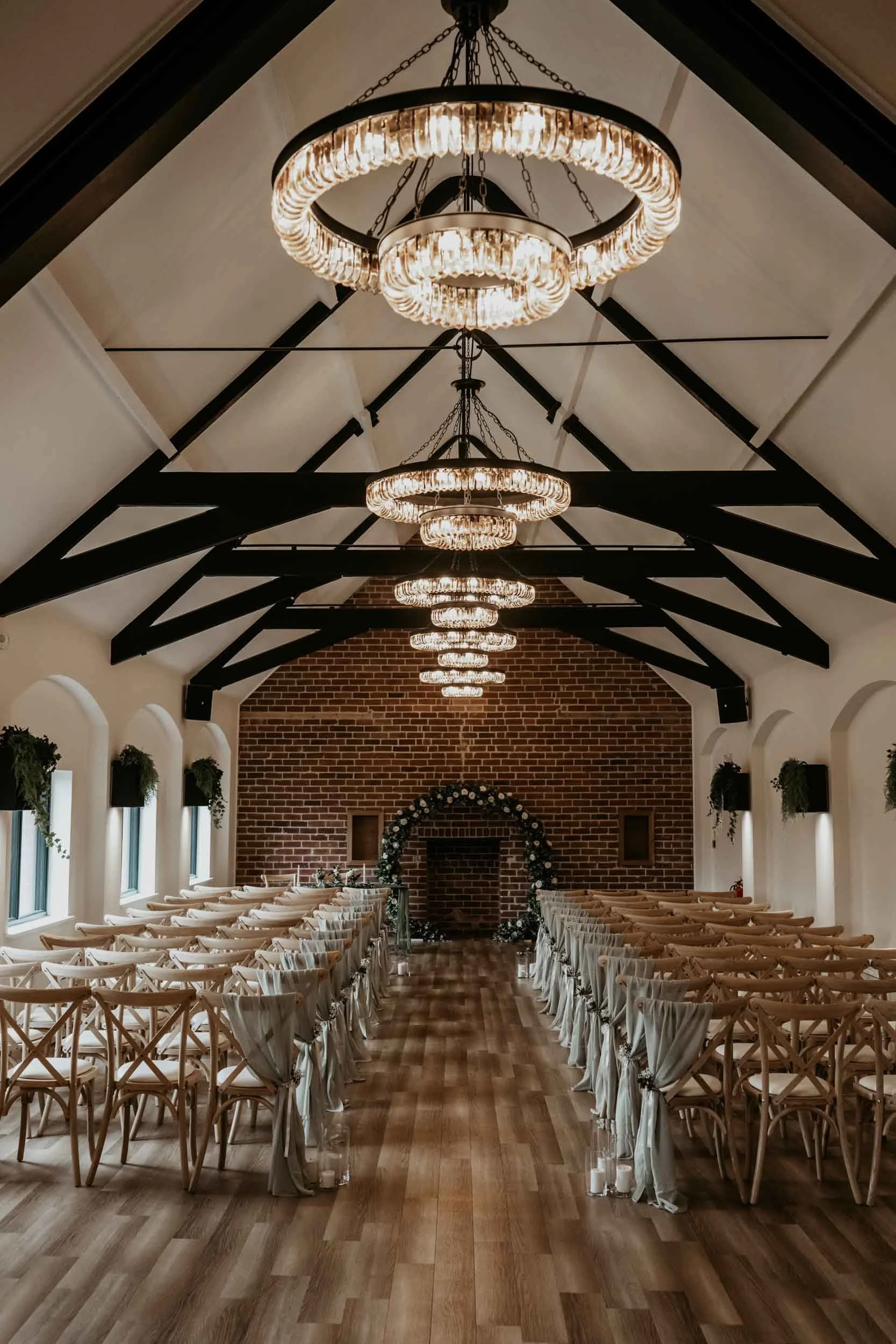 Whistle Barns Wedding photography (7).jpg