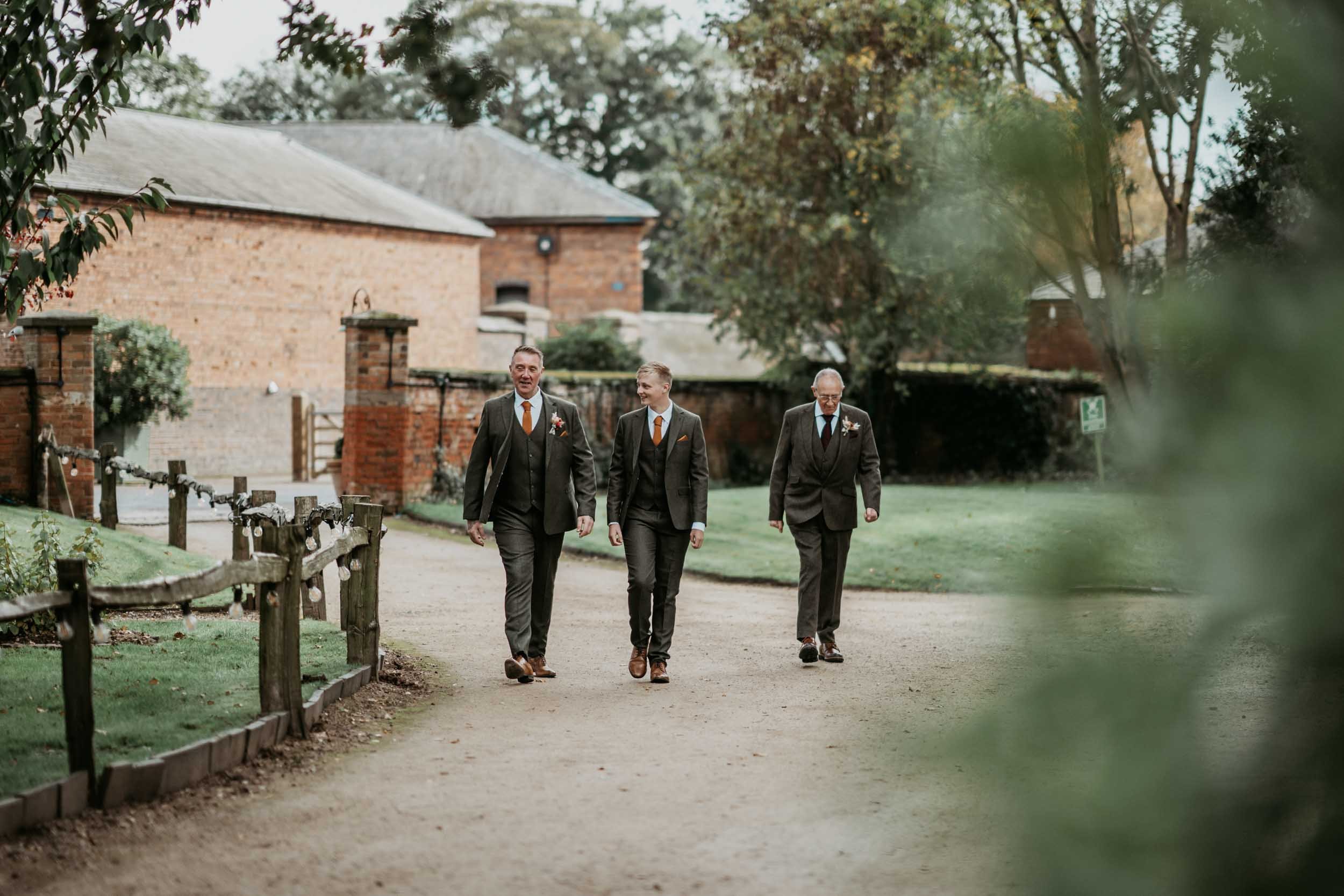 Thorpe Garden Wedding Photography (13).jpg