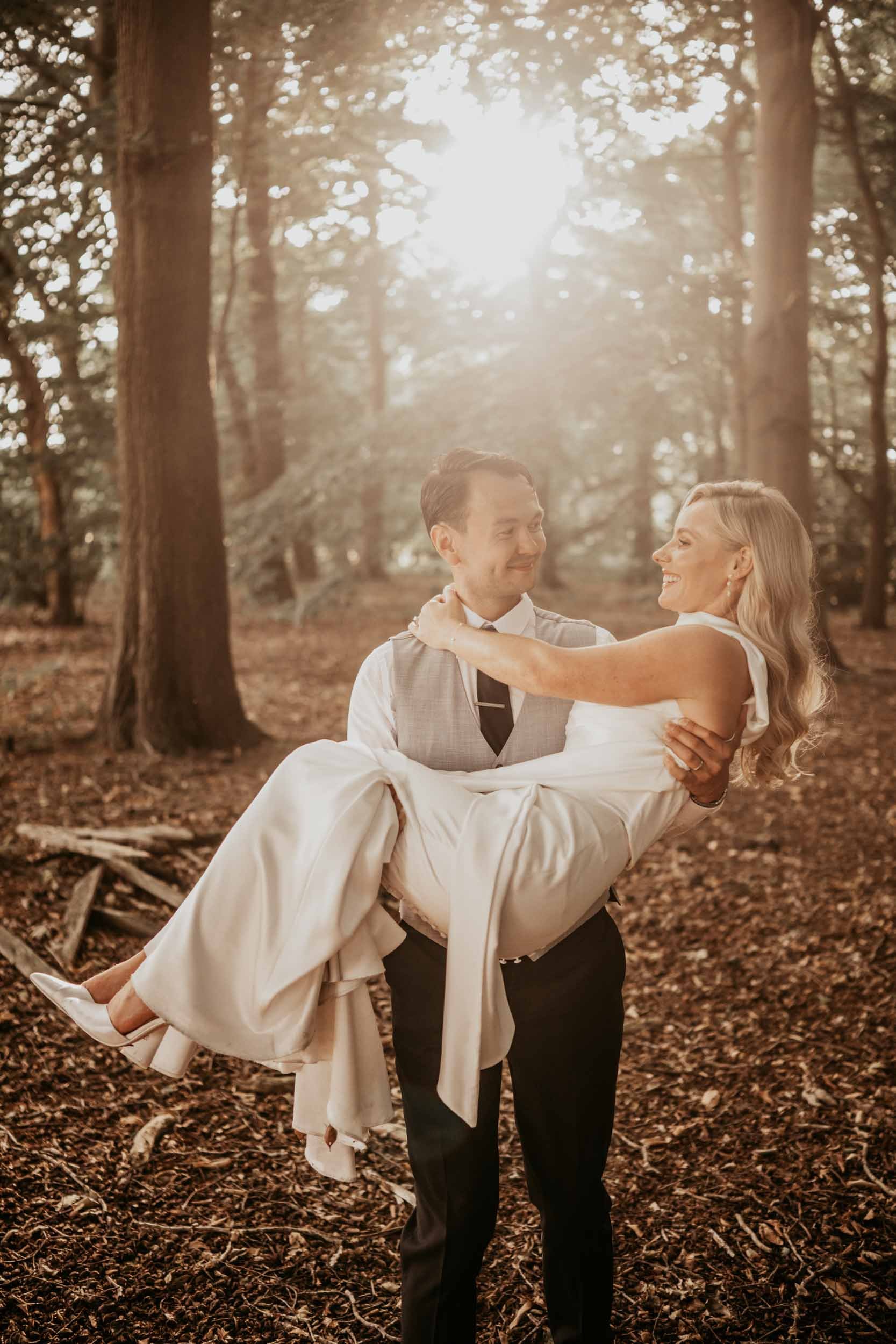 Hannah & Eamonn (657).jpg