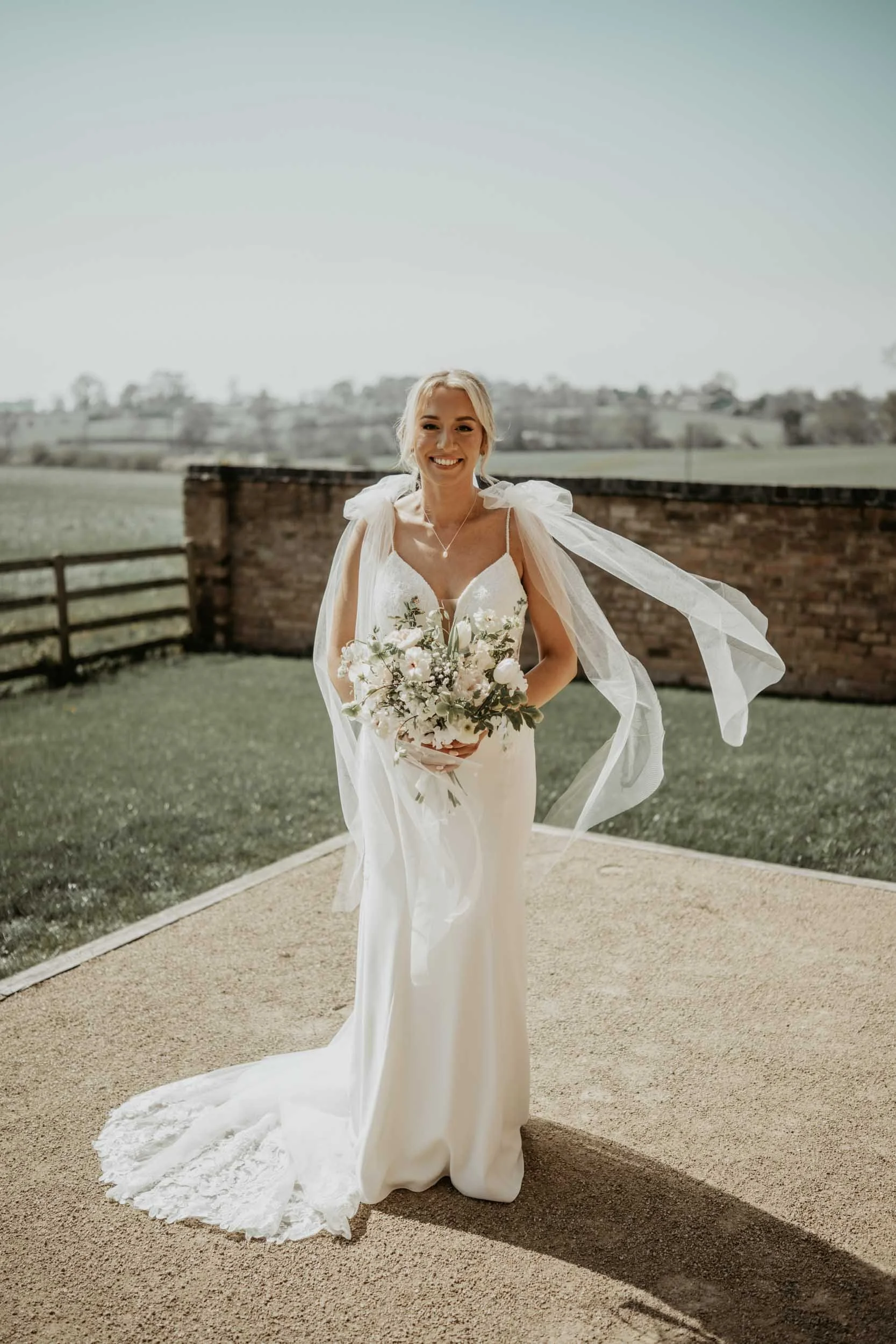 GRANGEFIELDS - HANNAH & MATT (3).jpg