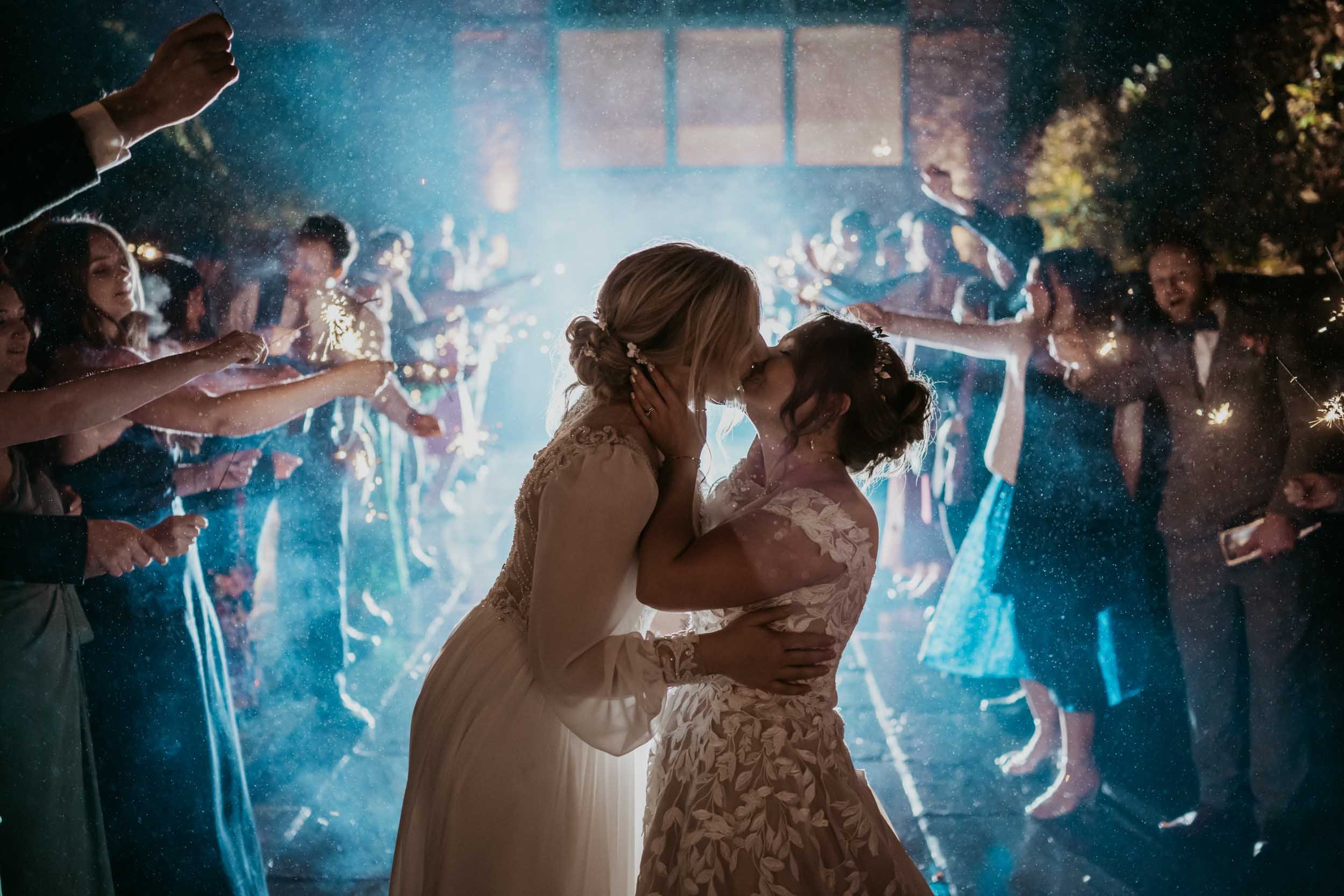 HAZEL GAP - BETH & FLISS (26).jpg