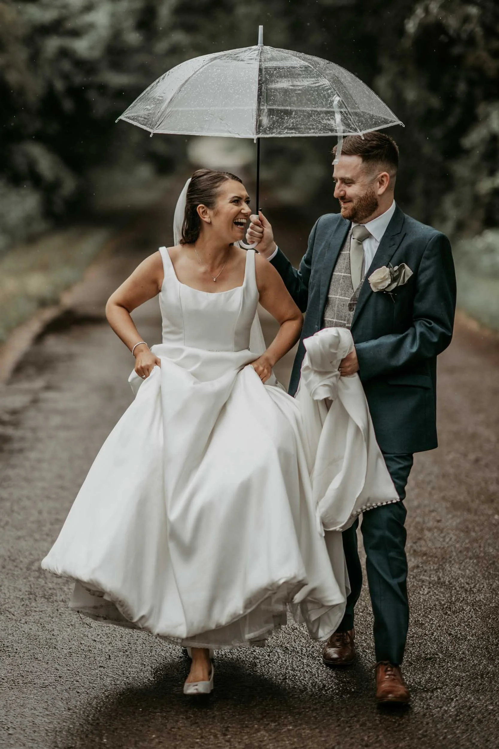 Whistle Barns Wedding photography (71).jpg