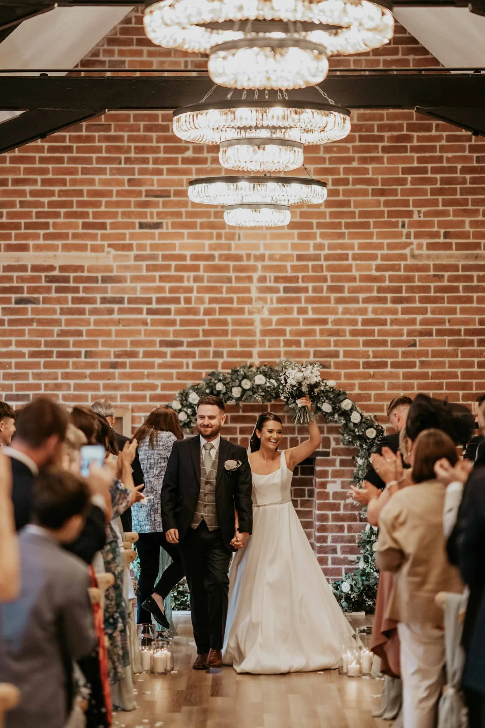 Whistle Barns Wedding photography (37).jpg