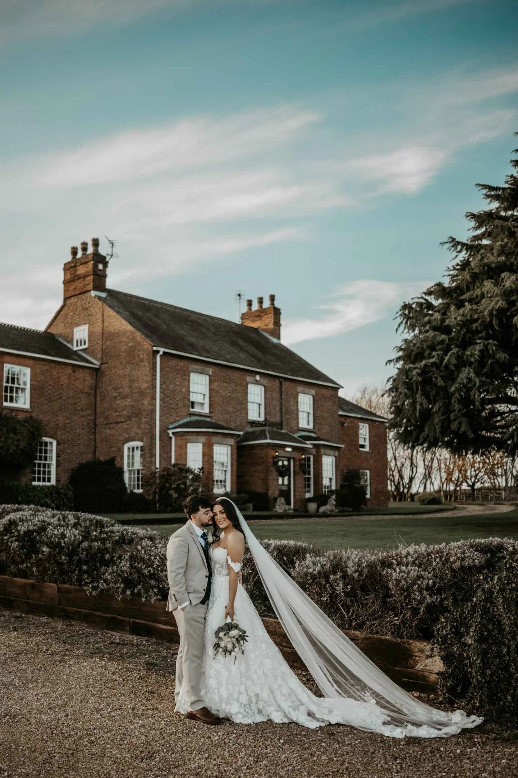 Swancar Farm - Sophie & Seb (33)-2.jpg