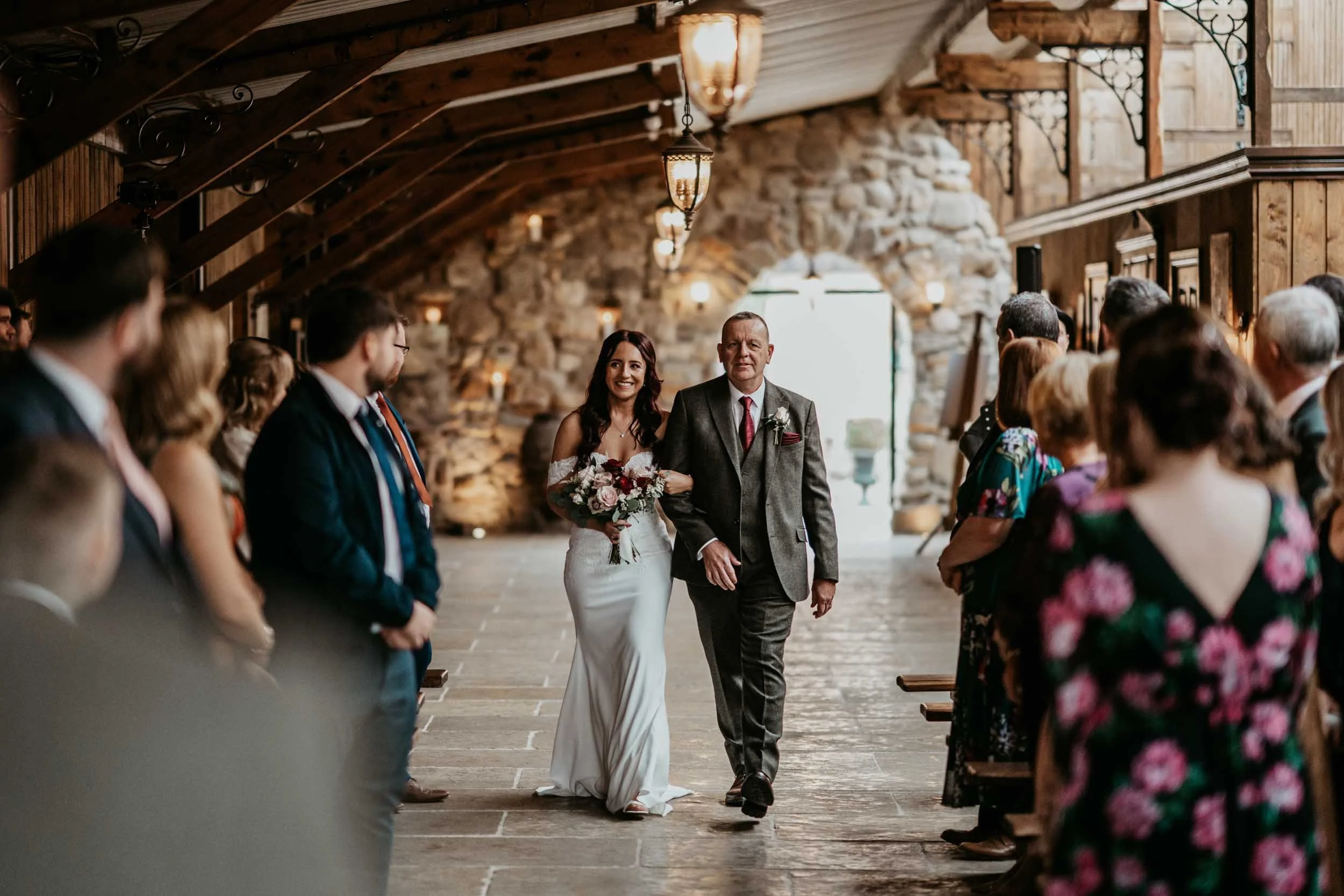 WILLOW MARSH FARM - HANNAH & LIAM (30).jpg