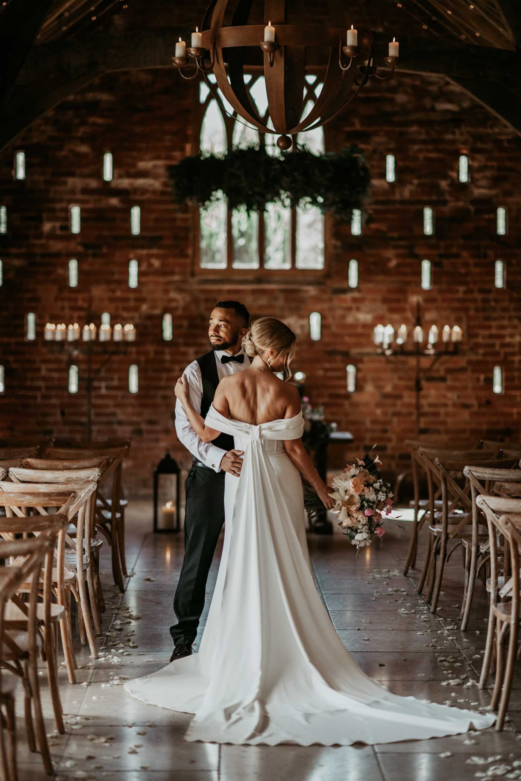 GRANGEFIELDS EMILY & JOSH (20).jpg