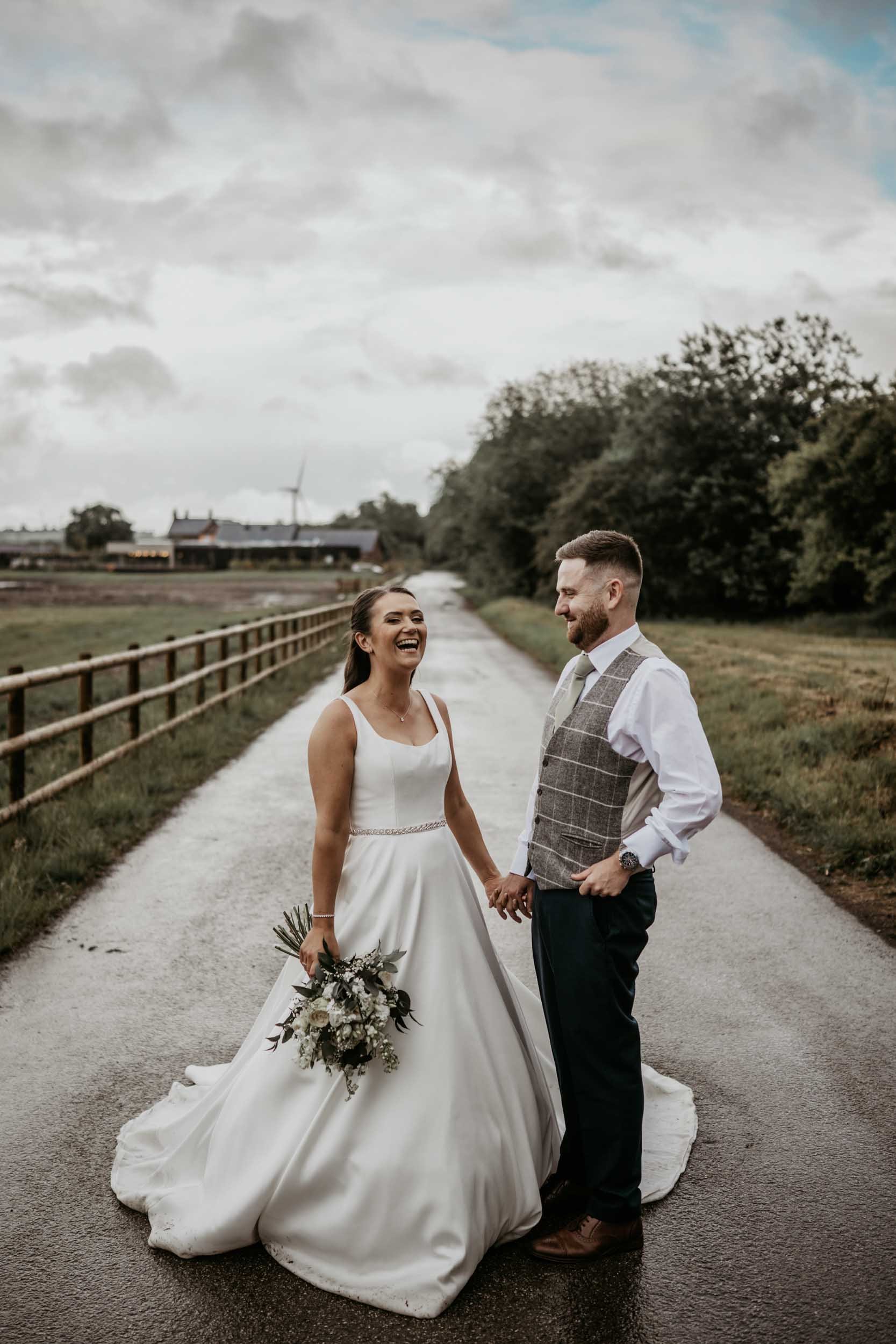 Whistle Barns Wedding photography (99).jpg