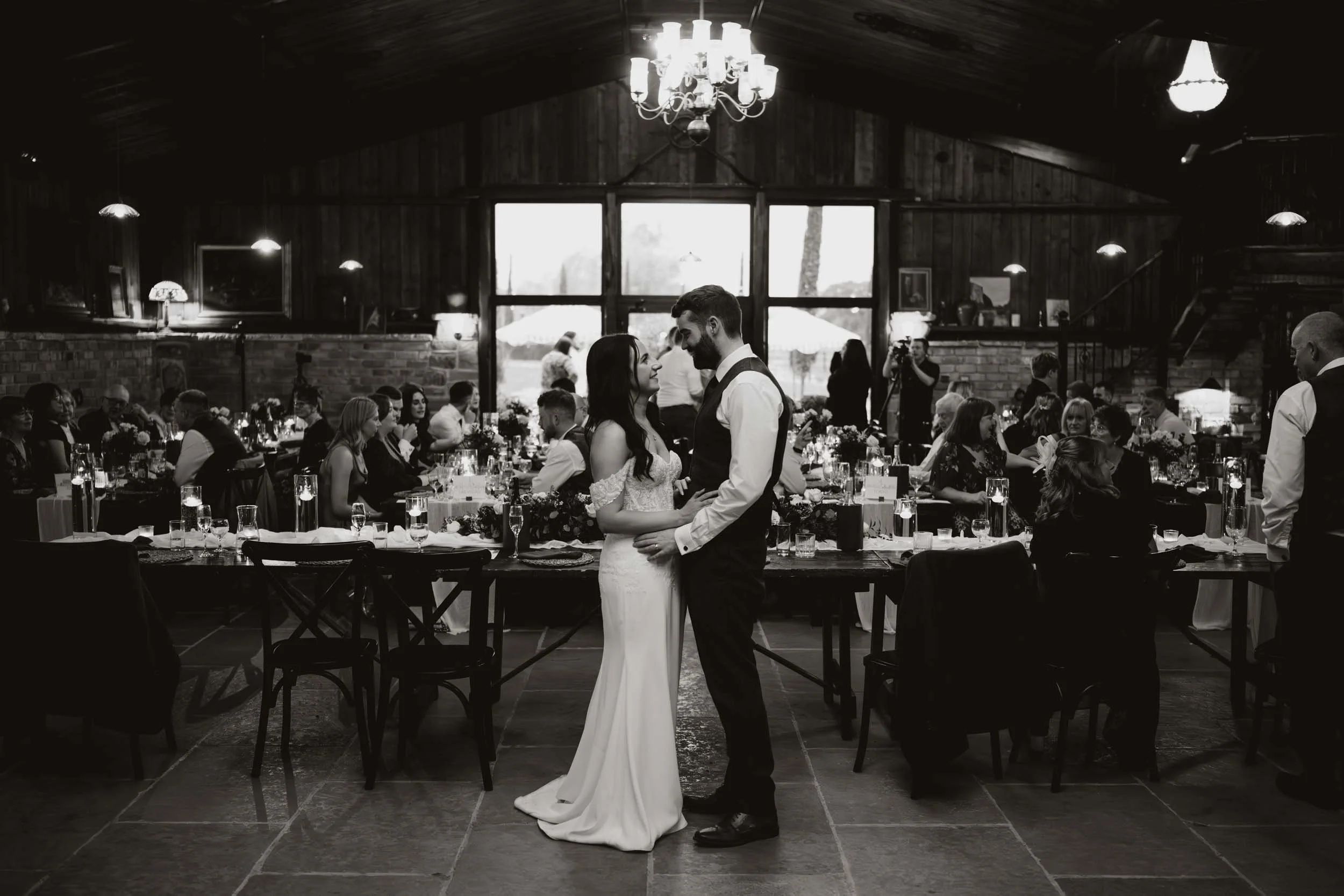 WILLOW MARSH FARM - HANNAH & LIAM (75).jpg