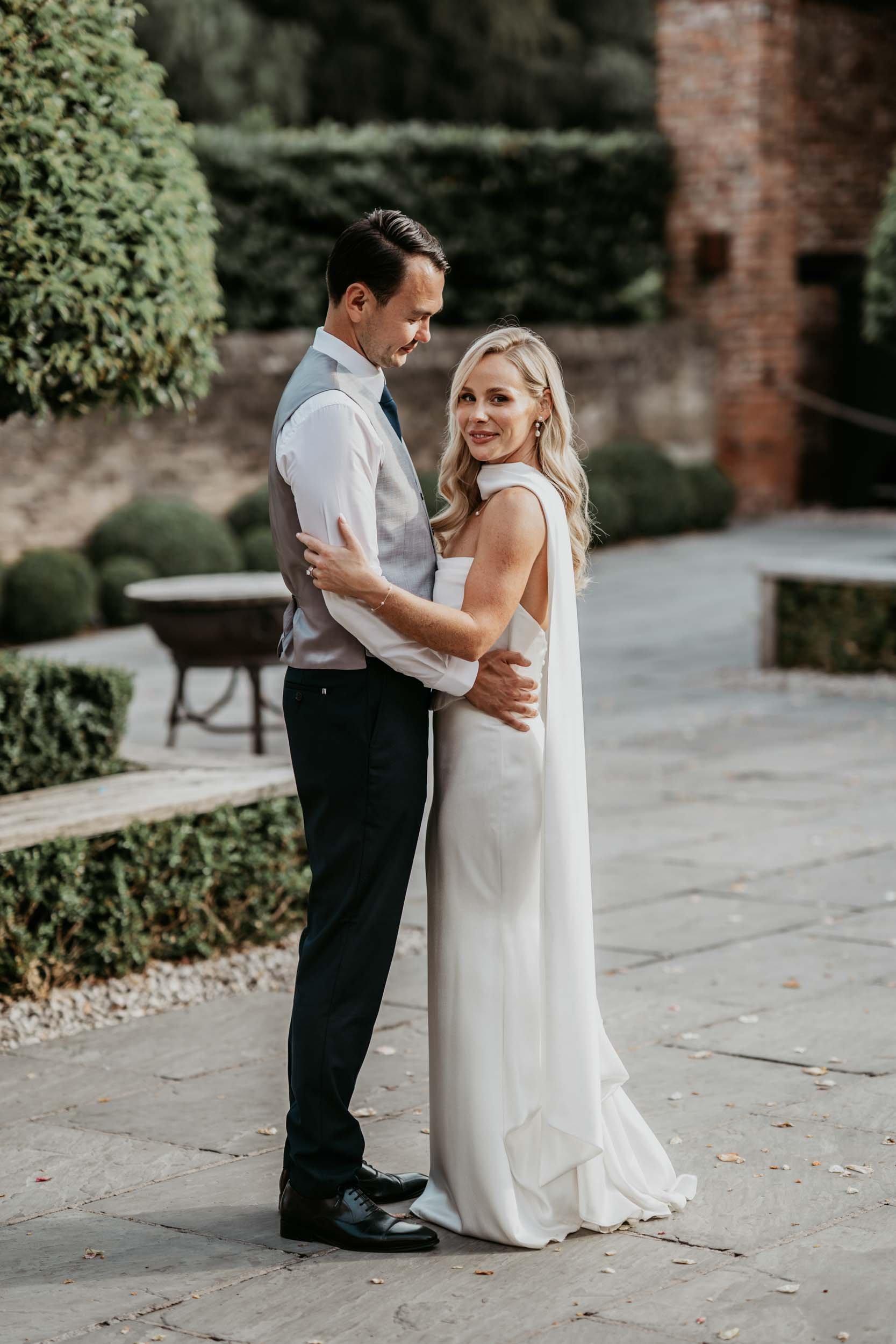 Hannah & Eamonn (615).jpg