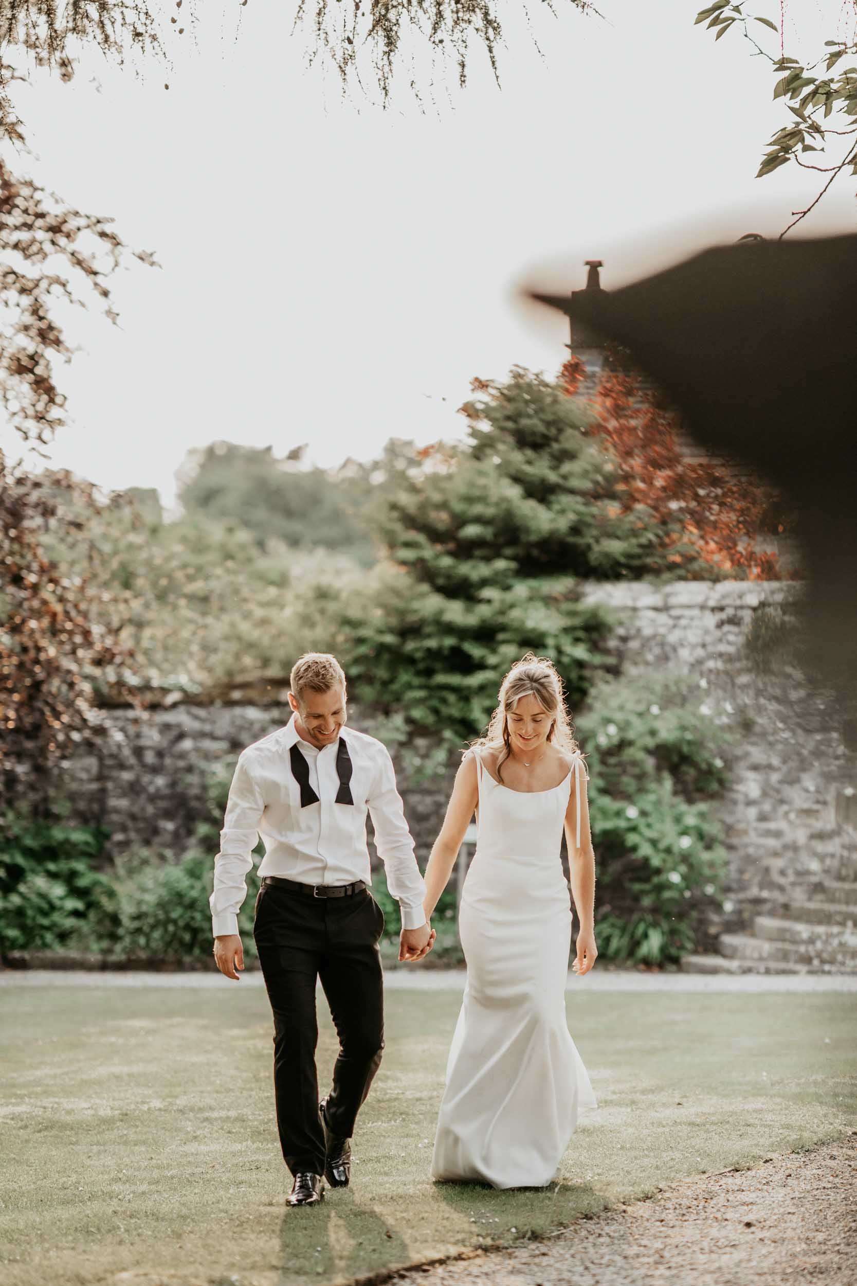 EYAM HALL BEC & JONO (25).jpg