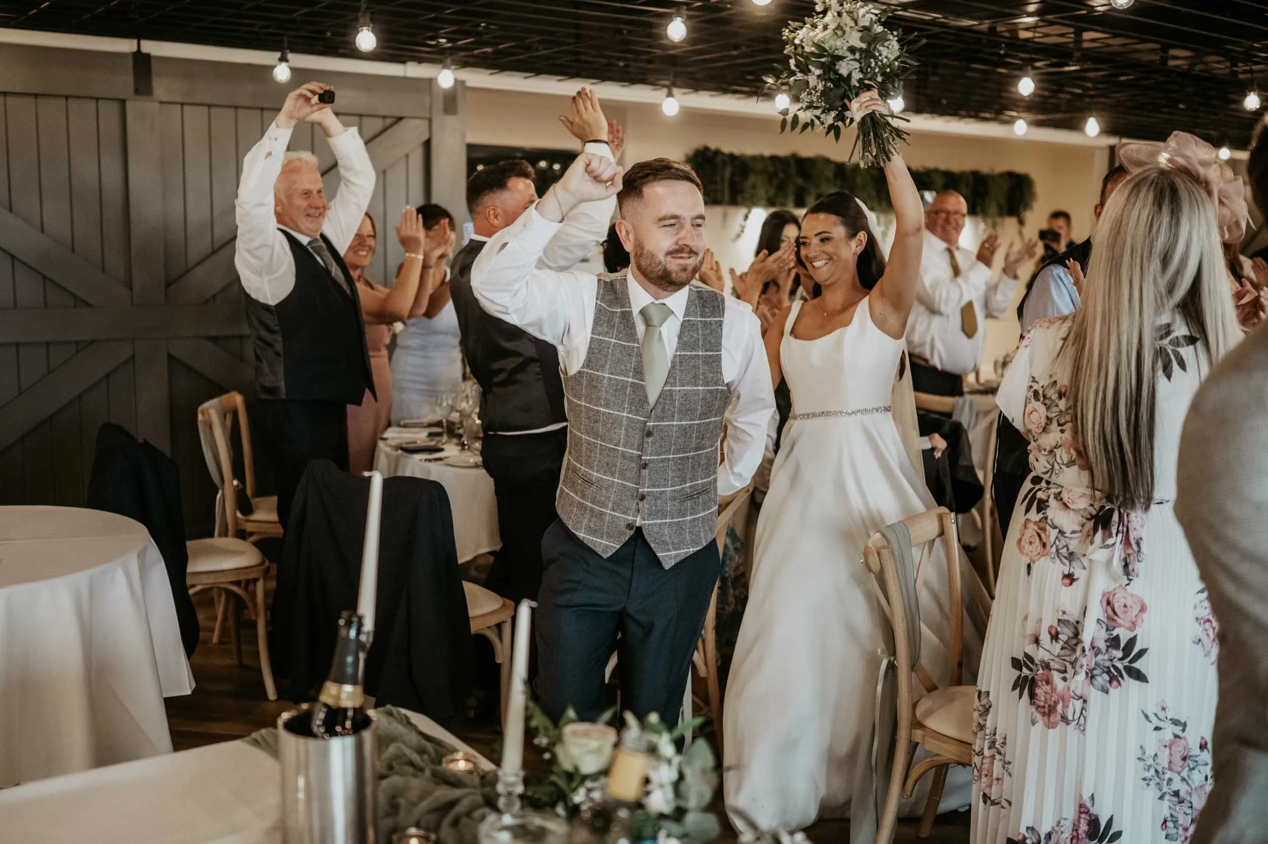 Whistle Barns Wedding photography (84).jpg