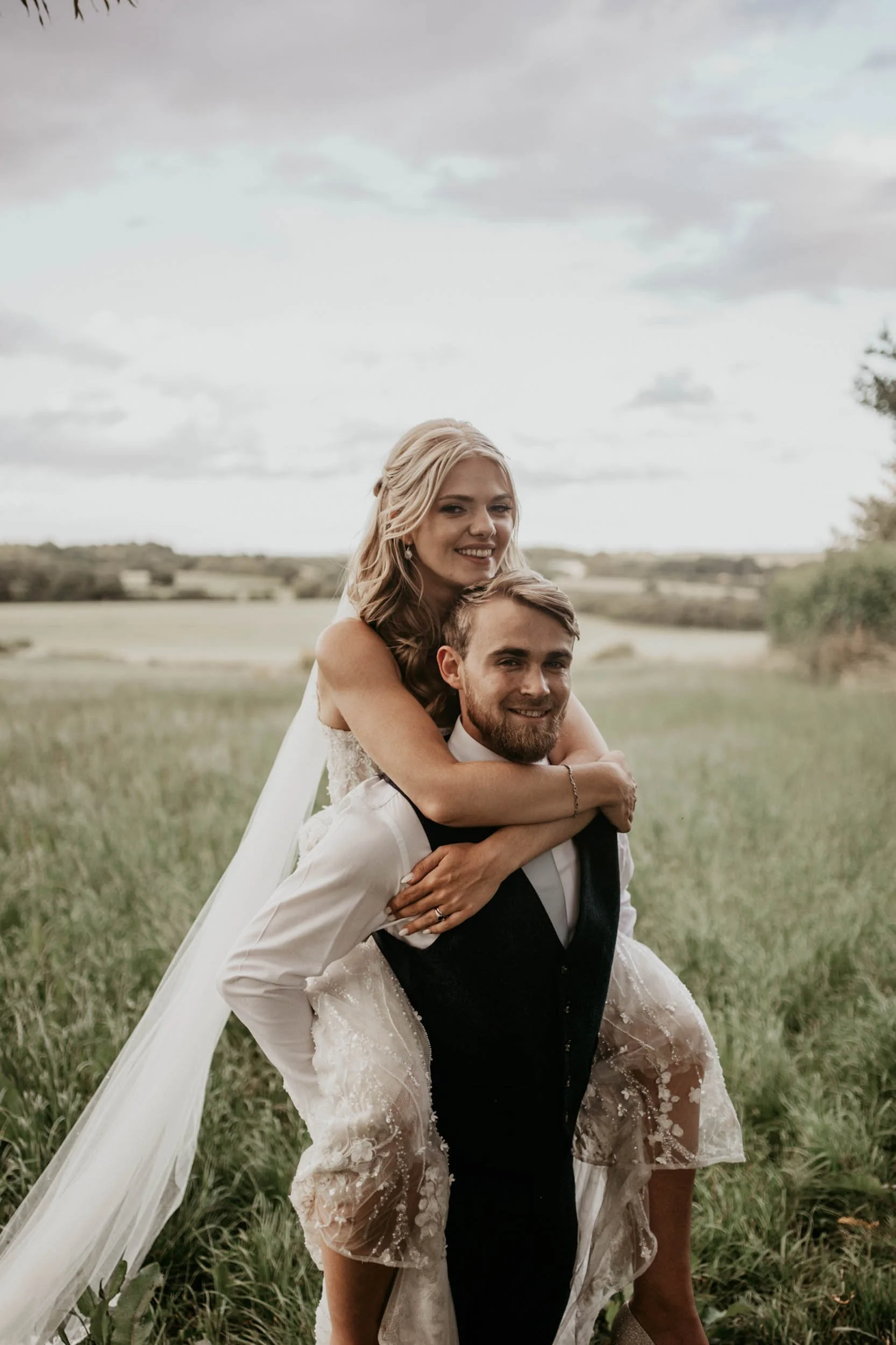 SWANCAR FARM - BECKY & FRAZER (29).jpg