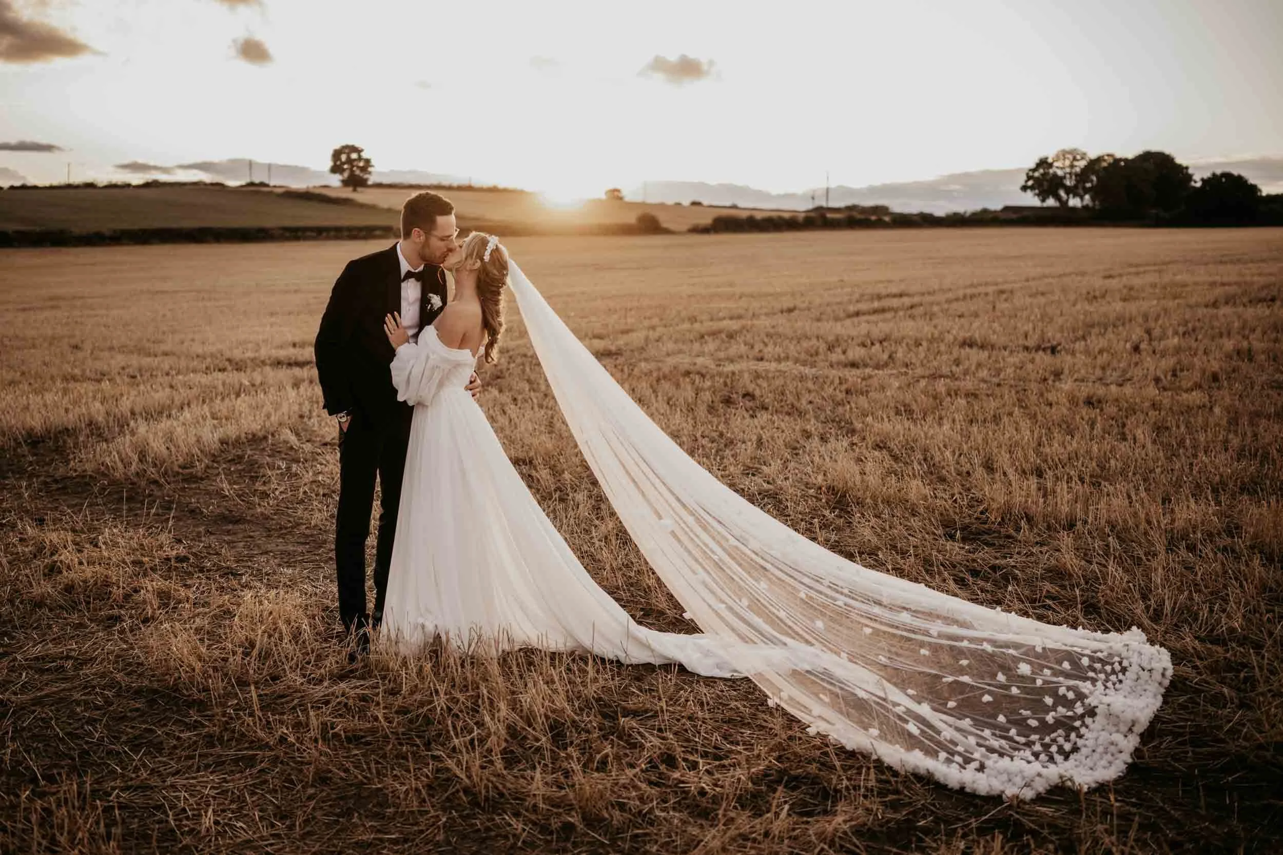 SWANCAR FARM - JENNA & ROB (18).jpg