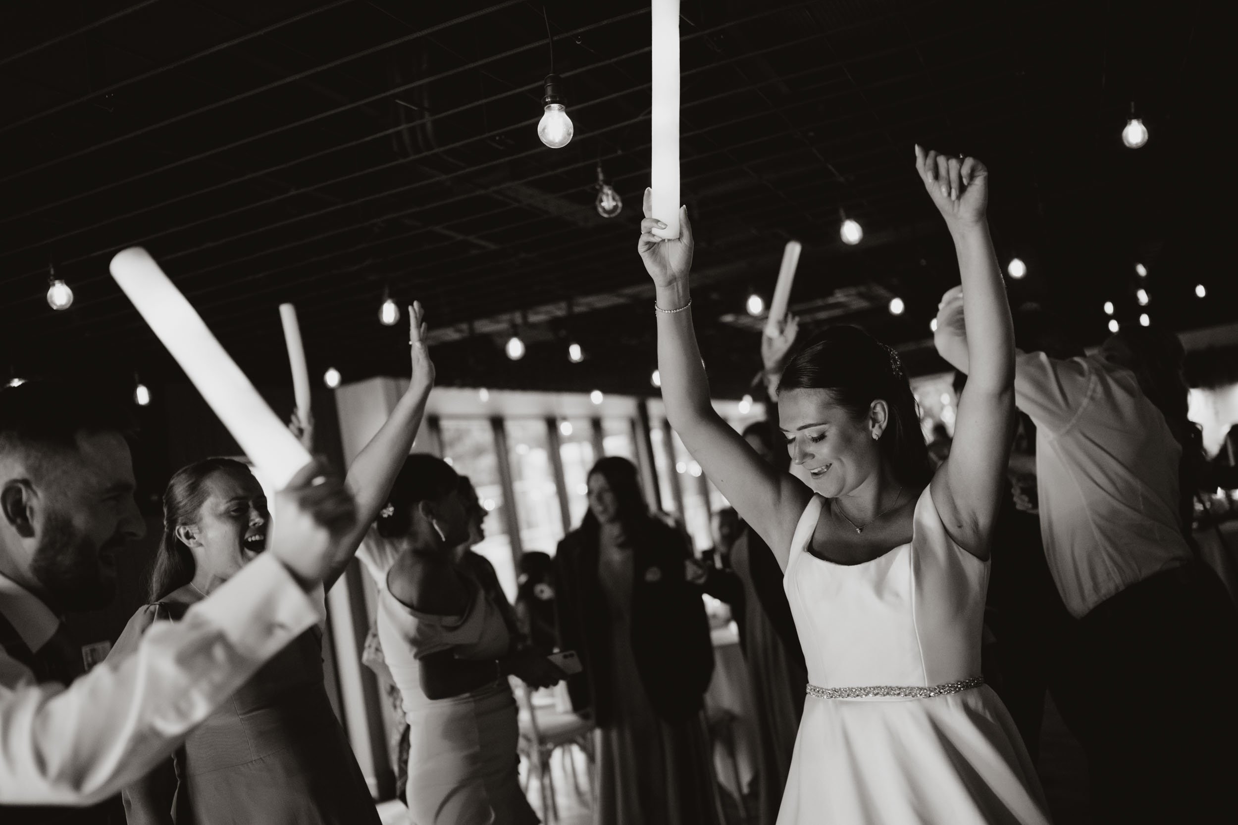 Whistle Barns Wedding photography (107).jpg