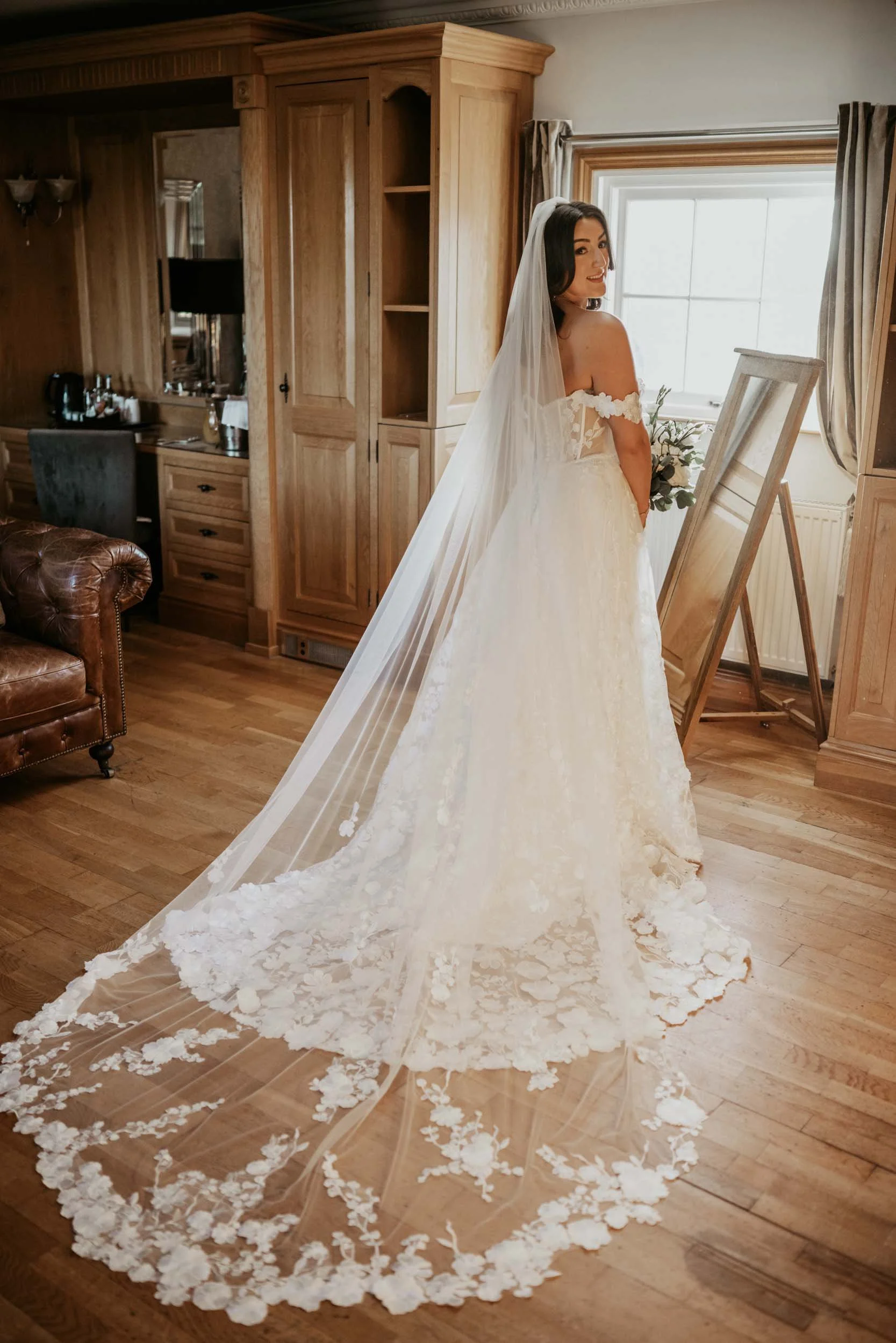 Swancar Farm - Sophie & Seb (12)-2.jpg