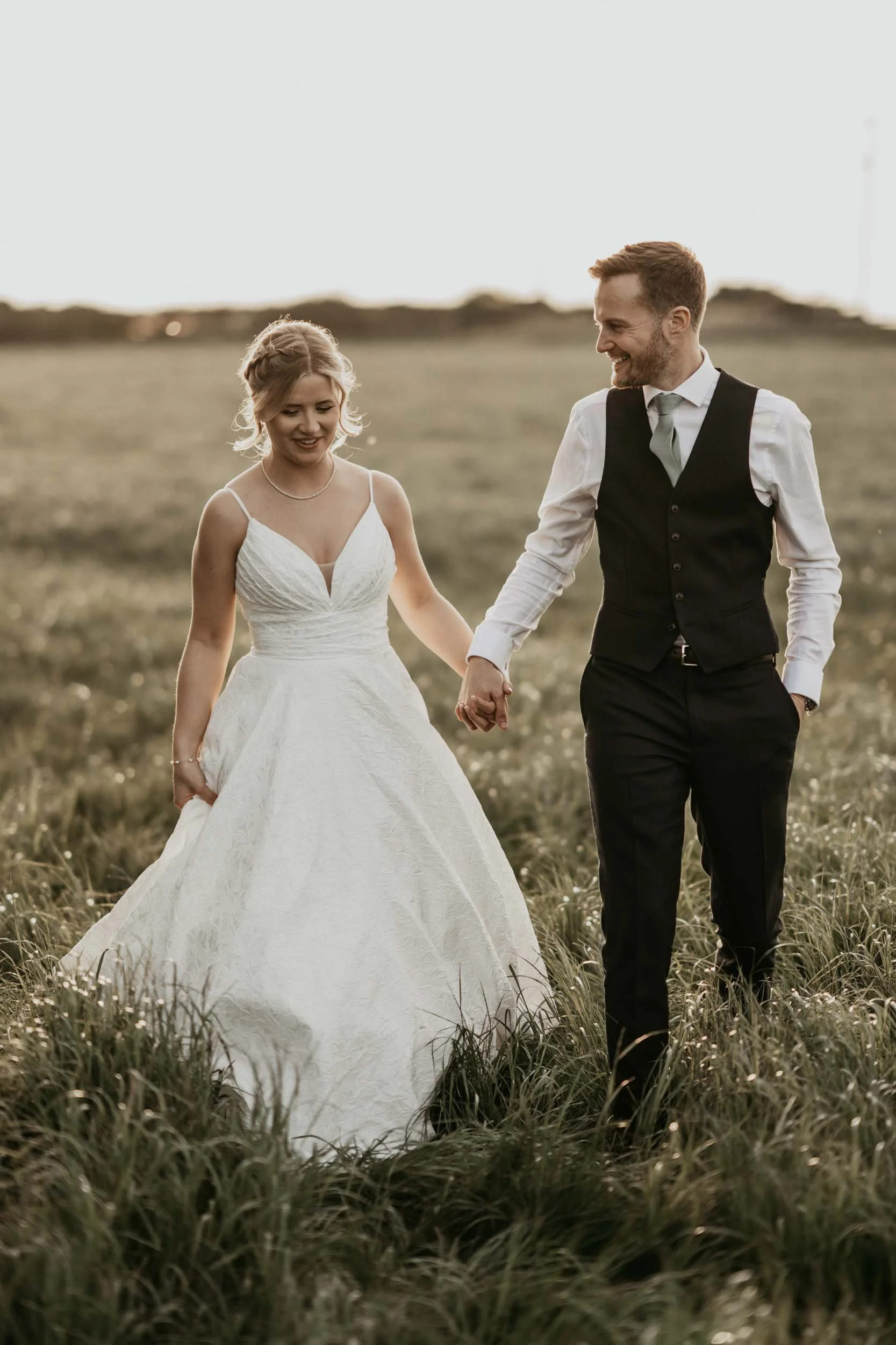 SWANCAR FARM - LUCY & JAMES (27).jpg