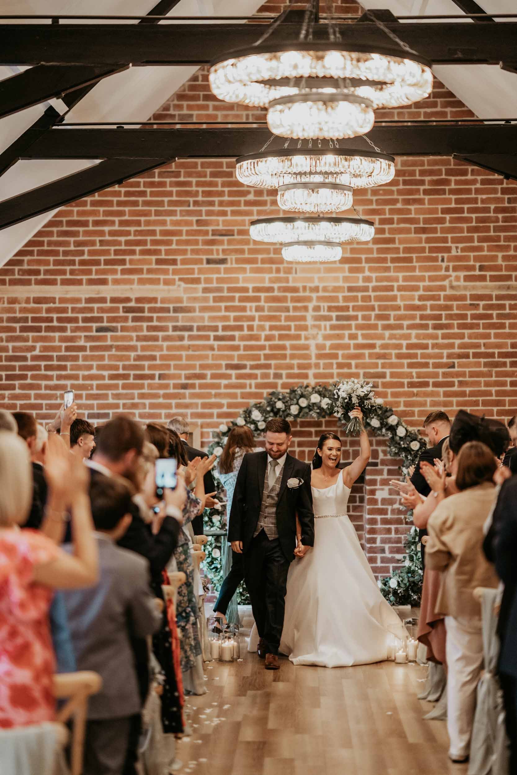 Whistle Barns Wedding photography (38).jpg