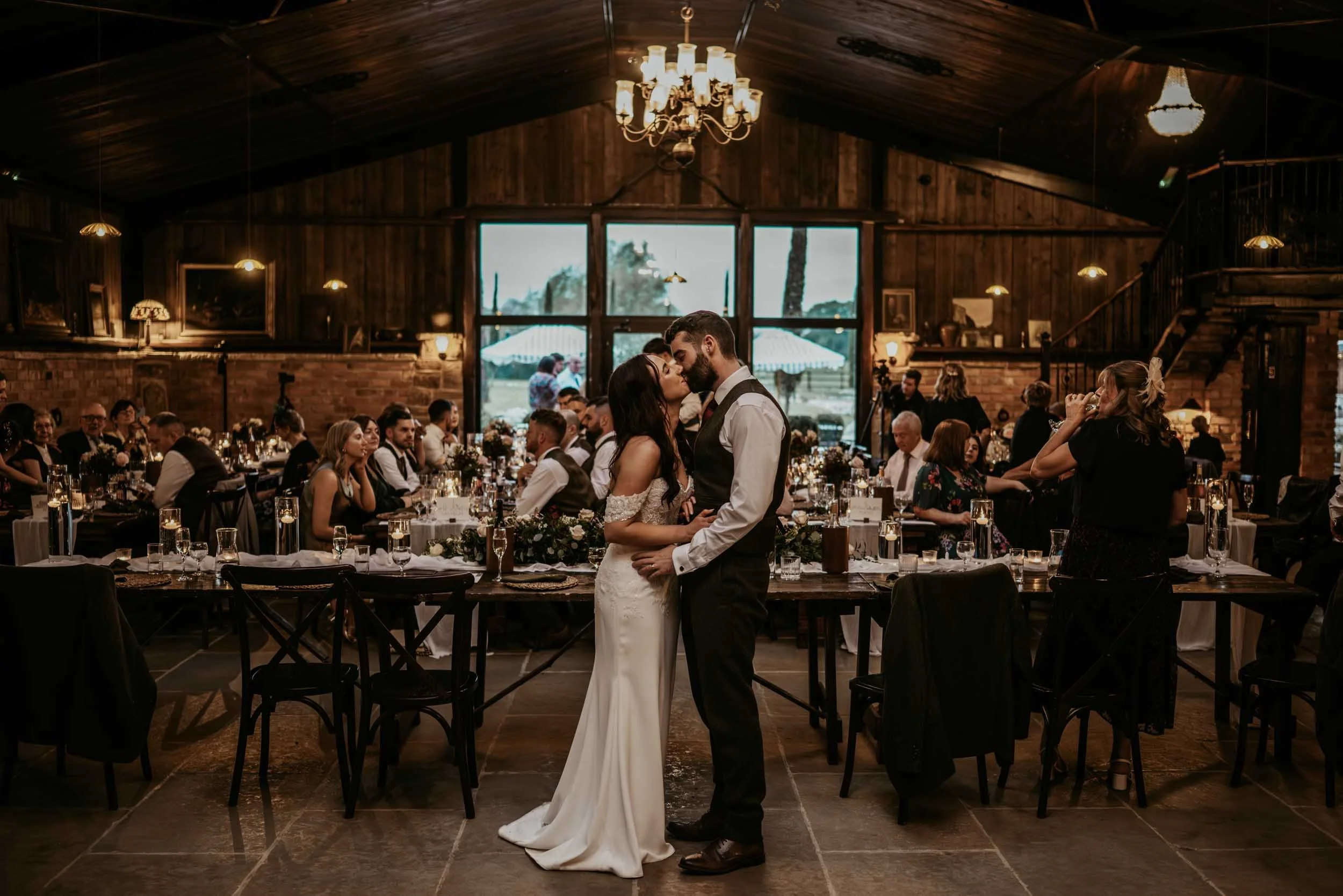 WILLOW MARSH FARM - HANNAH & LIAM (76).jpg