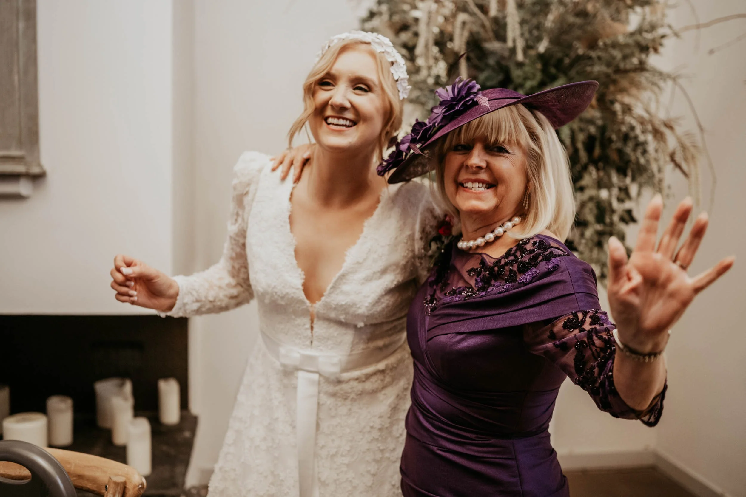 Thorpe Garden Wedding Photography (75).jpg