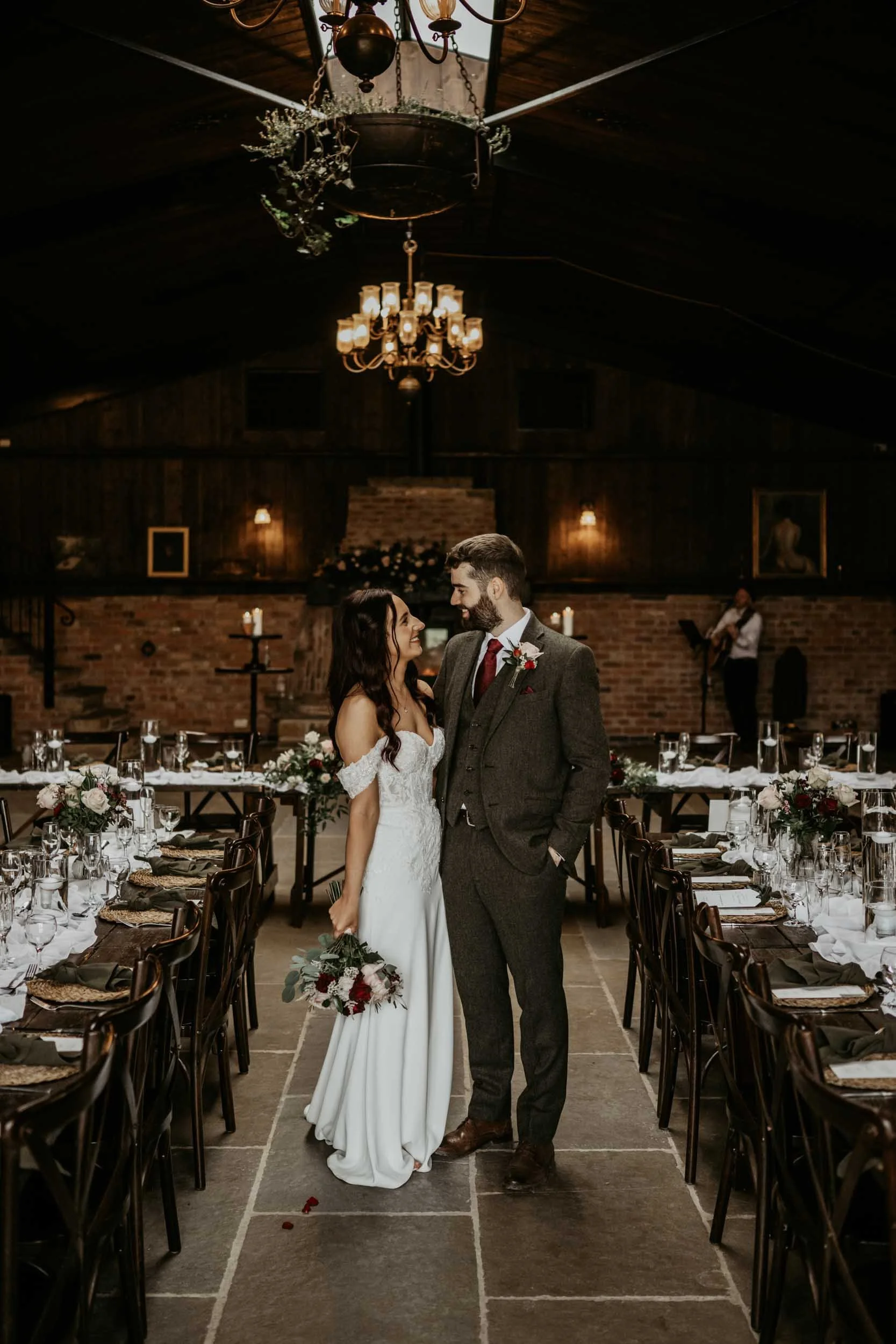 WILLOW MARSH FARM - HANNAH & LIAM (47).jpg