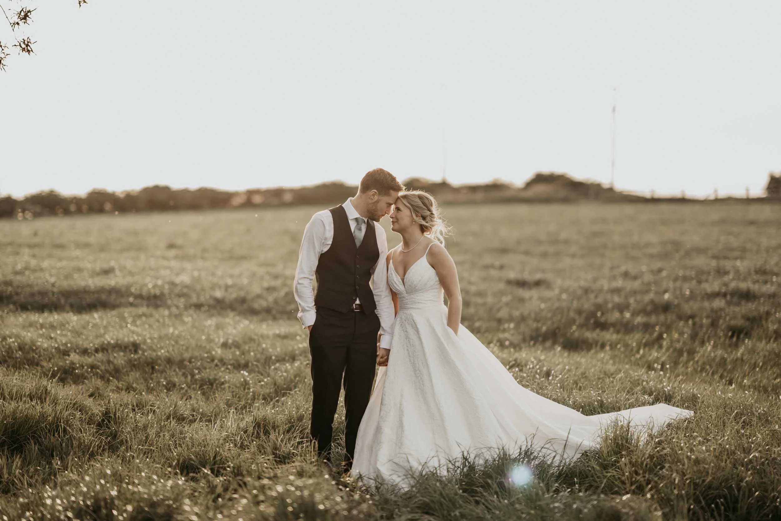 SWANCAR FARM - LUCY & JAMES (30).jpg